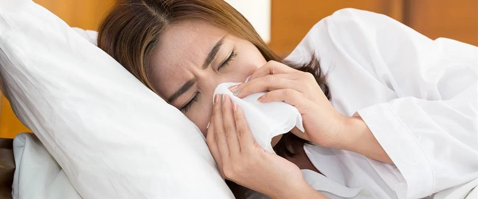 3695-1606-sick-asian-woman.jpg