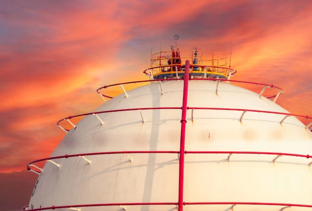 1742-industrial-gas-storage-tank-lng-liquefied-natural-gas-storage-tank-spherical-gas-1753102697408.jpg