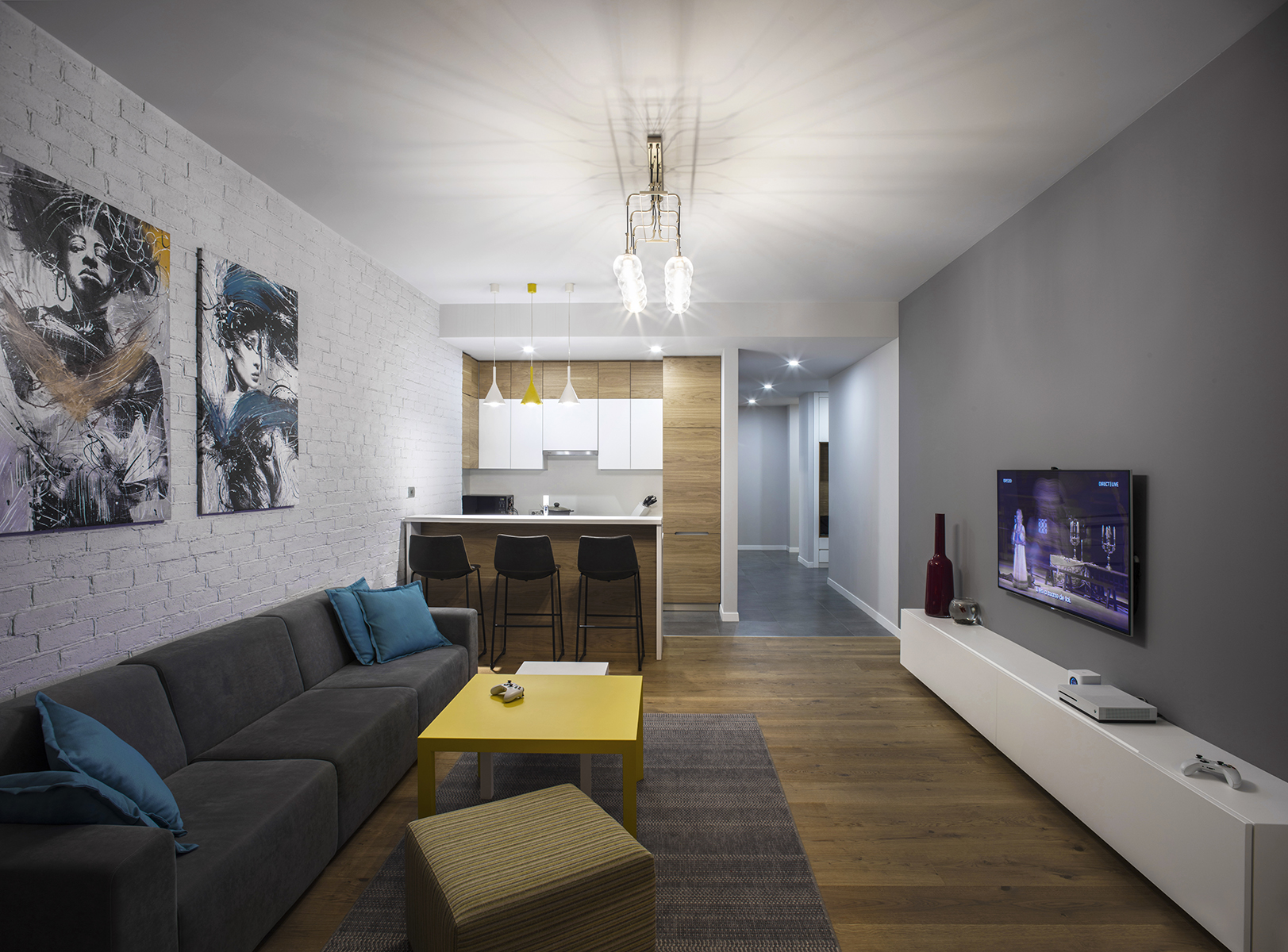 718-eraz-apartment01.jpg