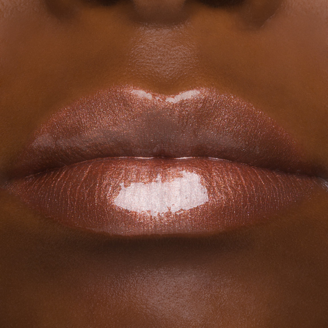 247-gloss-lips.jpeg