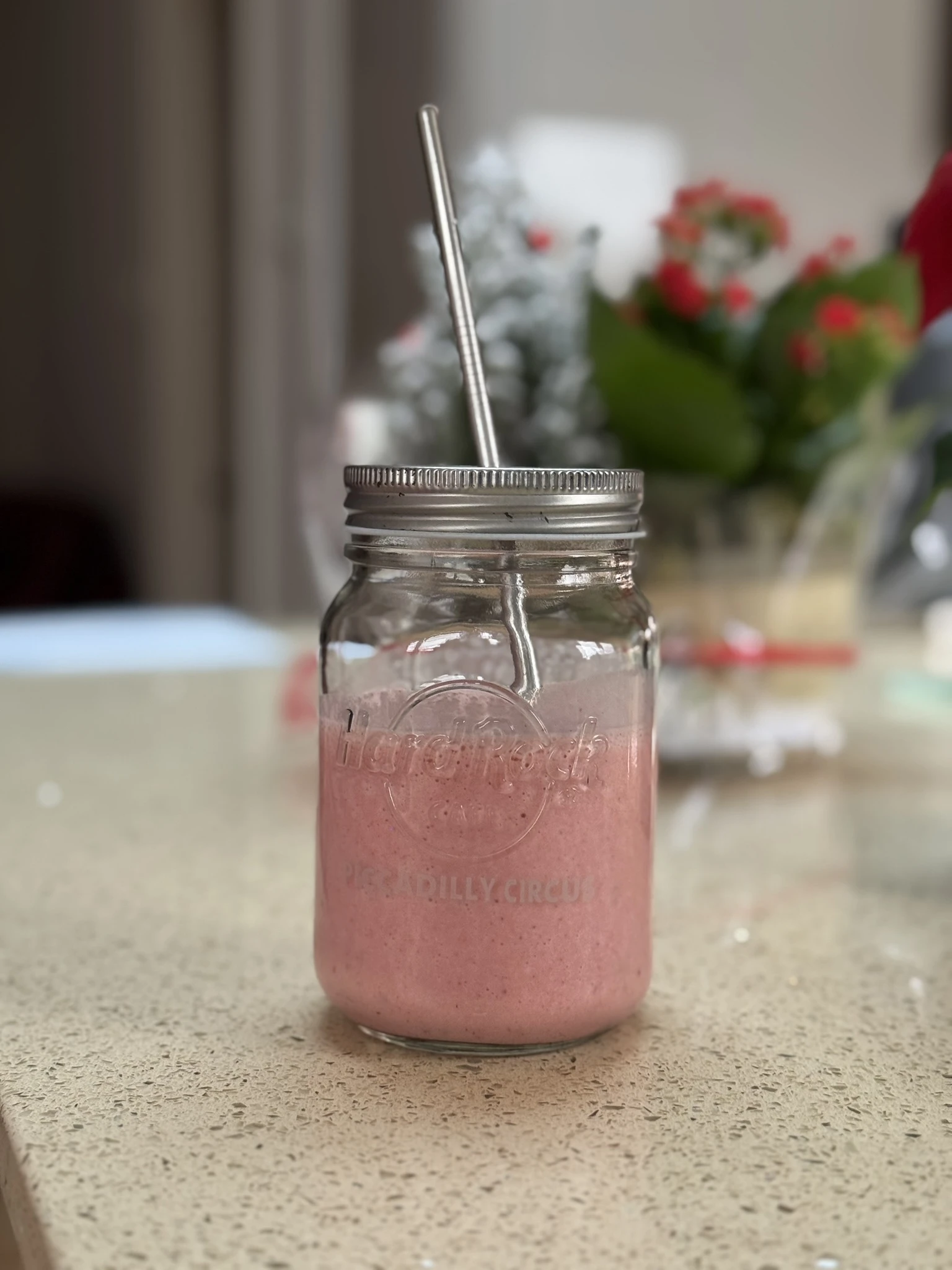 r1233-strawberry-and-banana-smoothiejpeg-17401396973564.jpeg