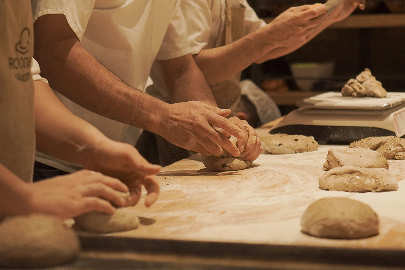 2381-roostar-cafe-bakery---common-photo-3-iglu-studio-17528287339554.png