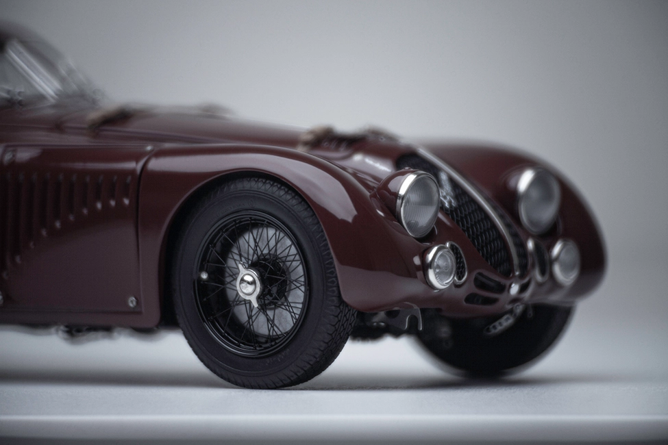 2665-alfa-romeo---editorial-4-iglu-studio-17529181916573.png