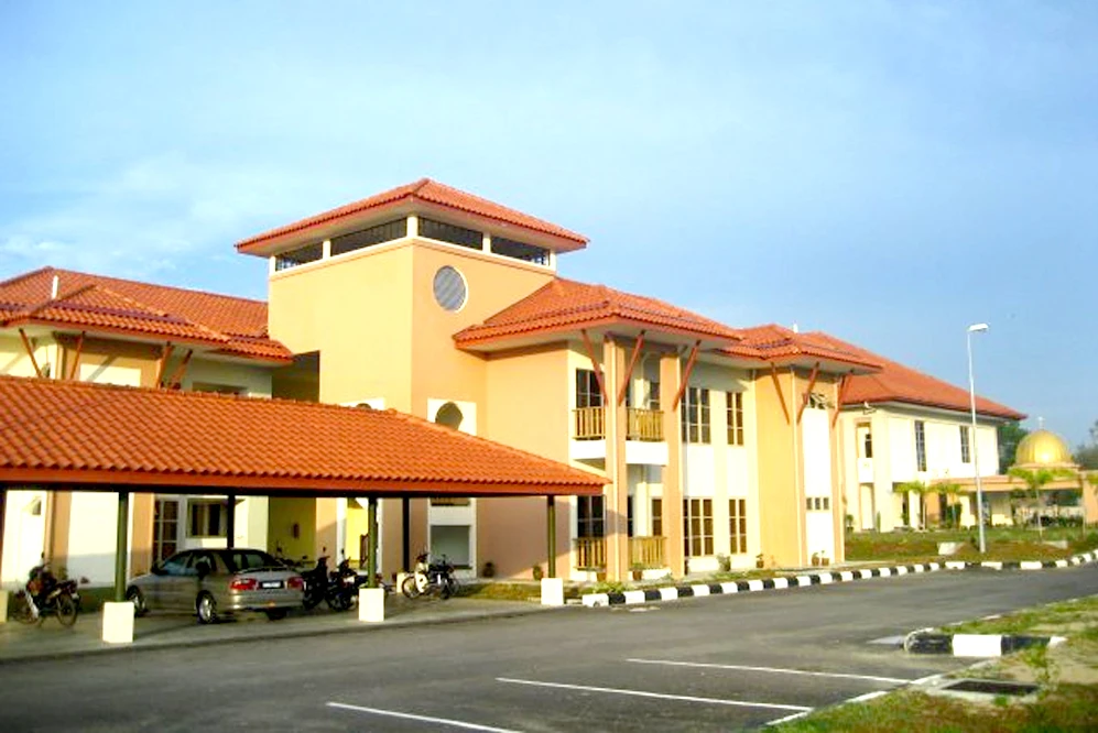 1865-maik-panji-17858375171747.jpg
