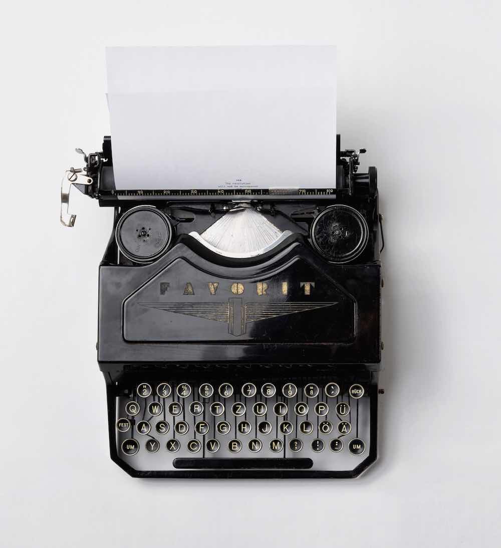 1088-cropped-typewriter-optimized.jpg