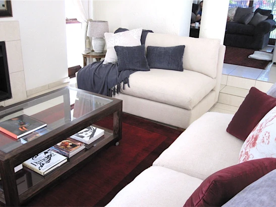 2714-cl-laurie-sofa-coffee-table-16838308938528.png