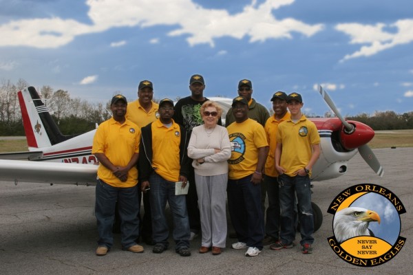 193-img2770golden-eagles-group-shot-600x400.jpg