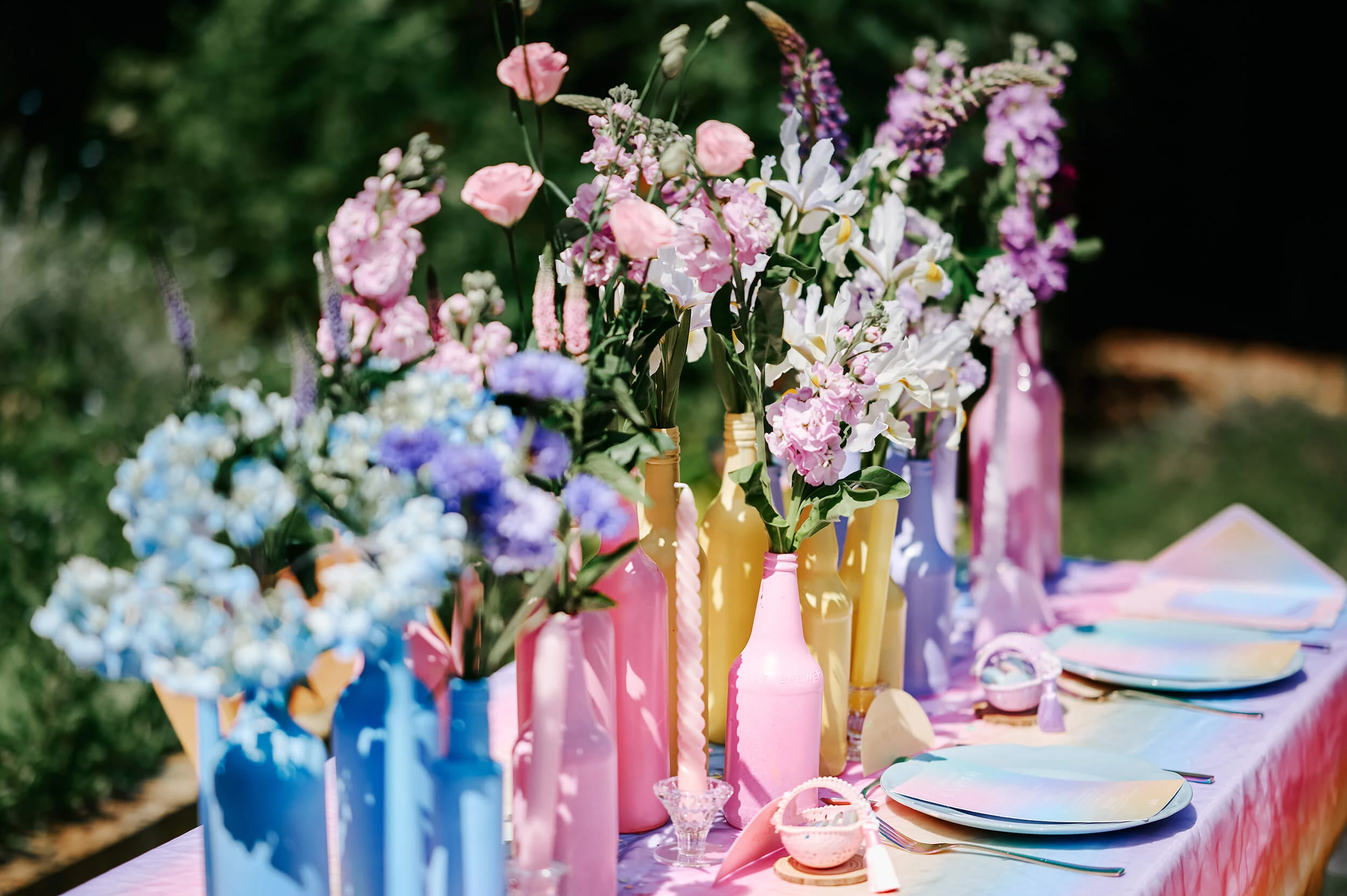 3349-rainbow-pastel-wedding-decor-inspo-styling-london-17731478296386.jpg