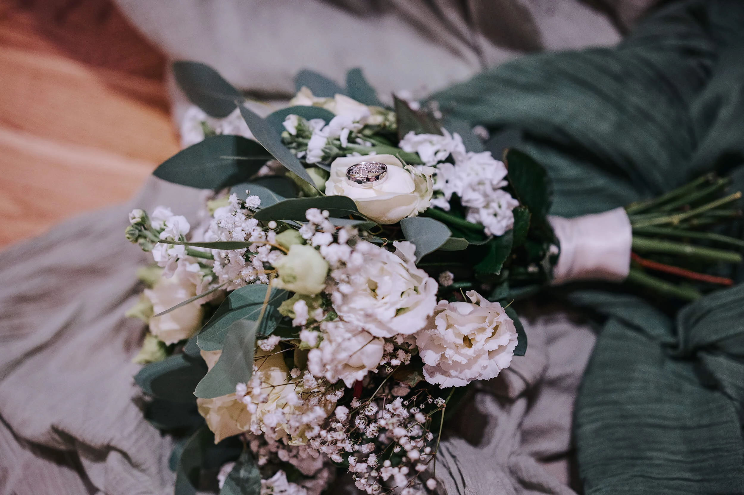 alternative-creative-wedding-photographer-suffolk-barn-venue