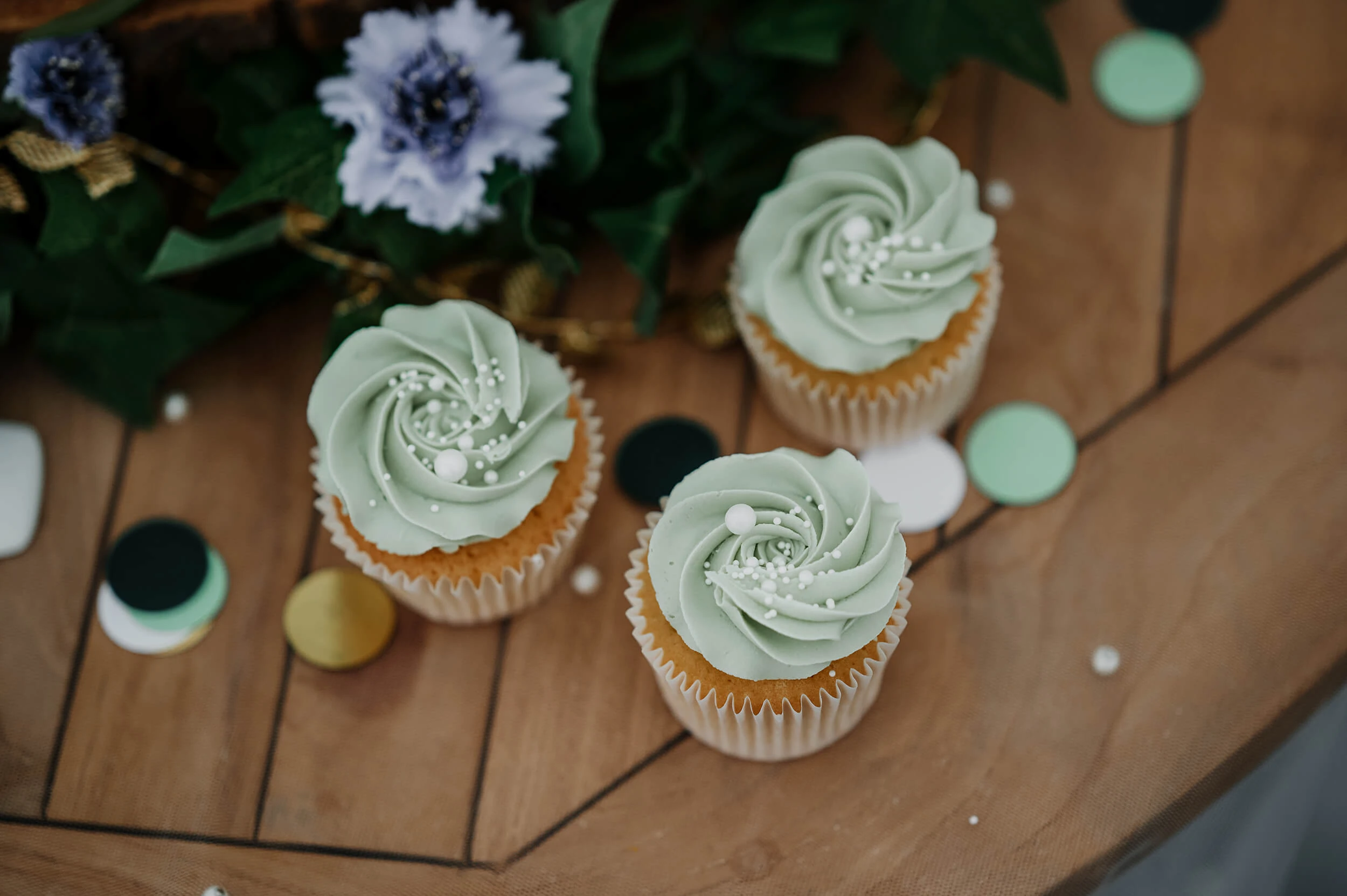 alternative-countryside-wedding-in-suffolk-photograhper-