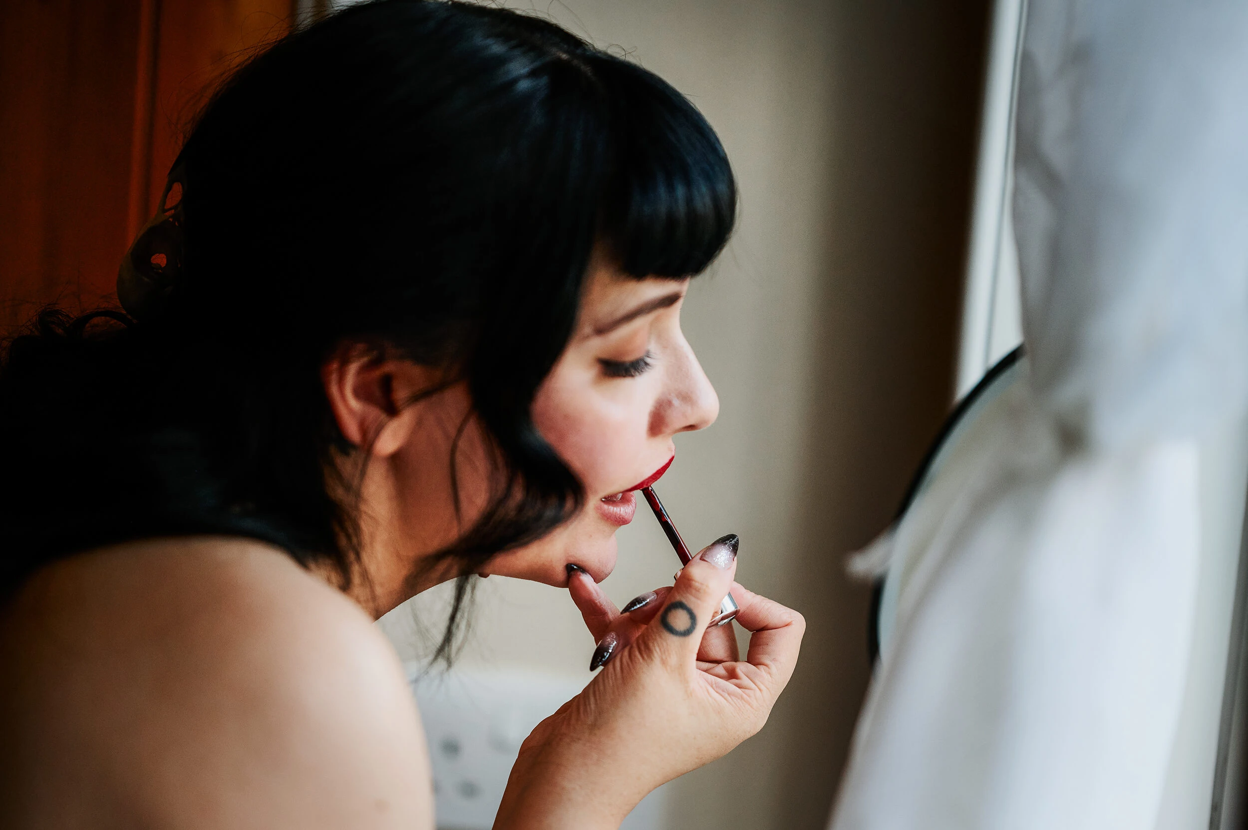 Boho_Gothic_Romantic_Relaxed_Alternative_Wedding_Photographer_In_Suffolk_Kezia_Tan