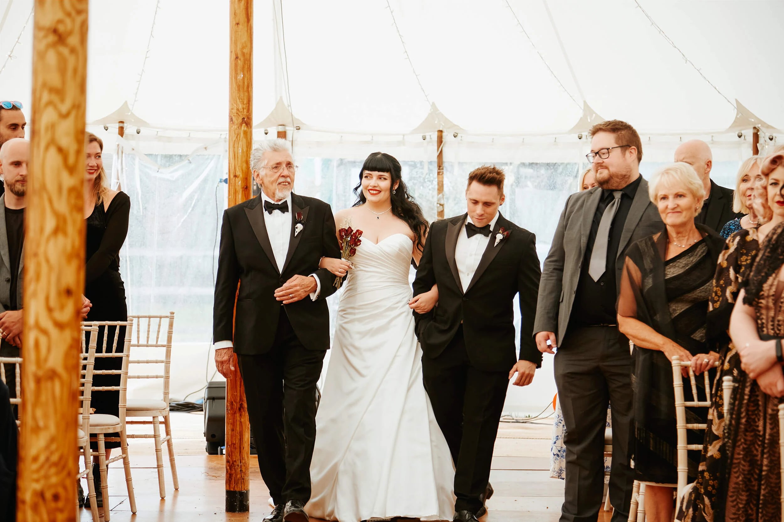 Boho_Gothic_Romantic_Relaxed_Alternative_Wedding_Photographer_In_Suffolk_Kezia_Tan