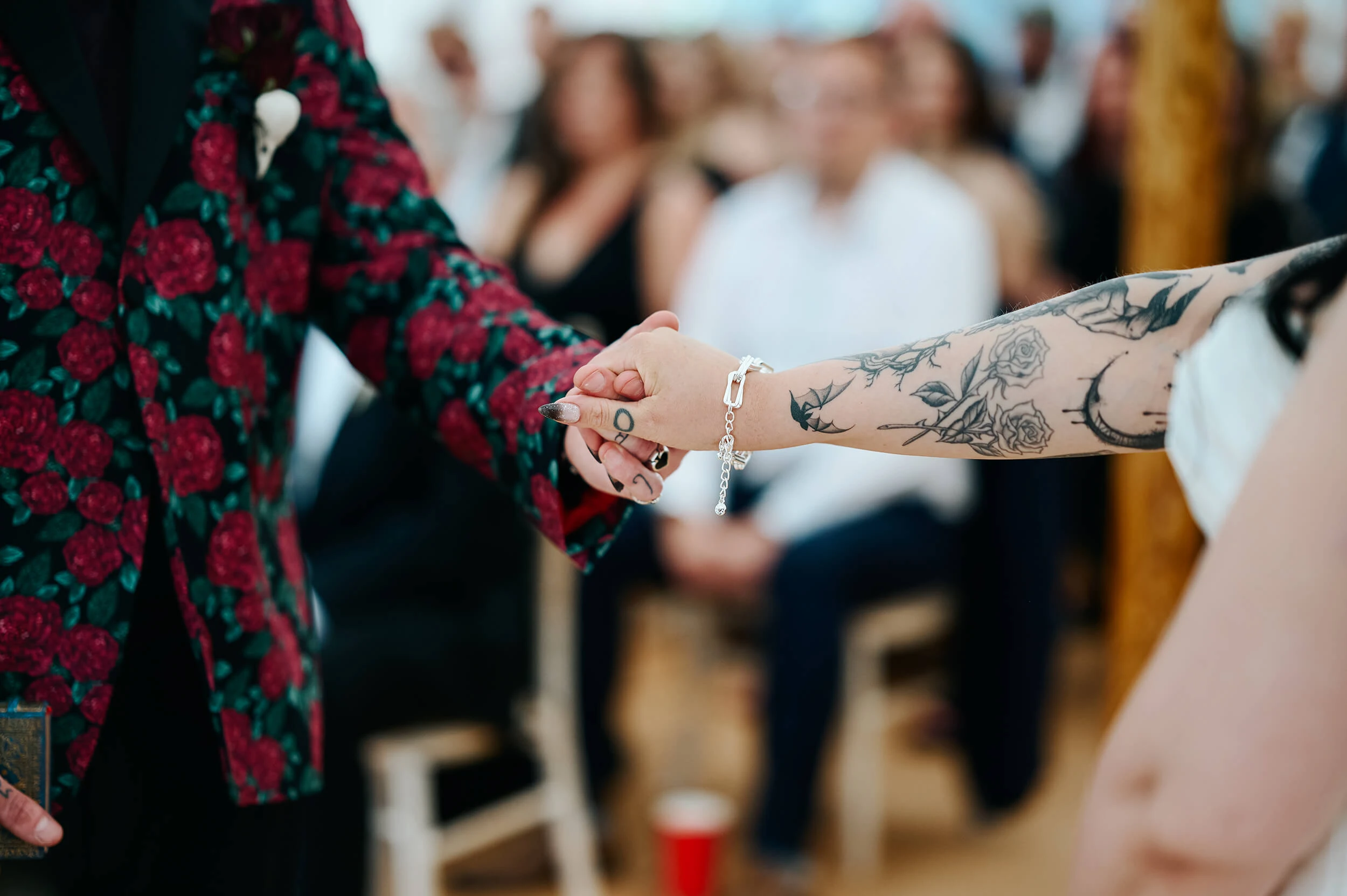 Boho_Gothic_Romantic_Relaxed_Alternative_Wedding_Photographer_In_Suffolk_Kezia_Tan