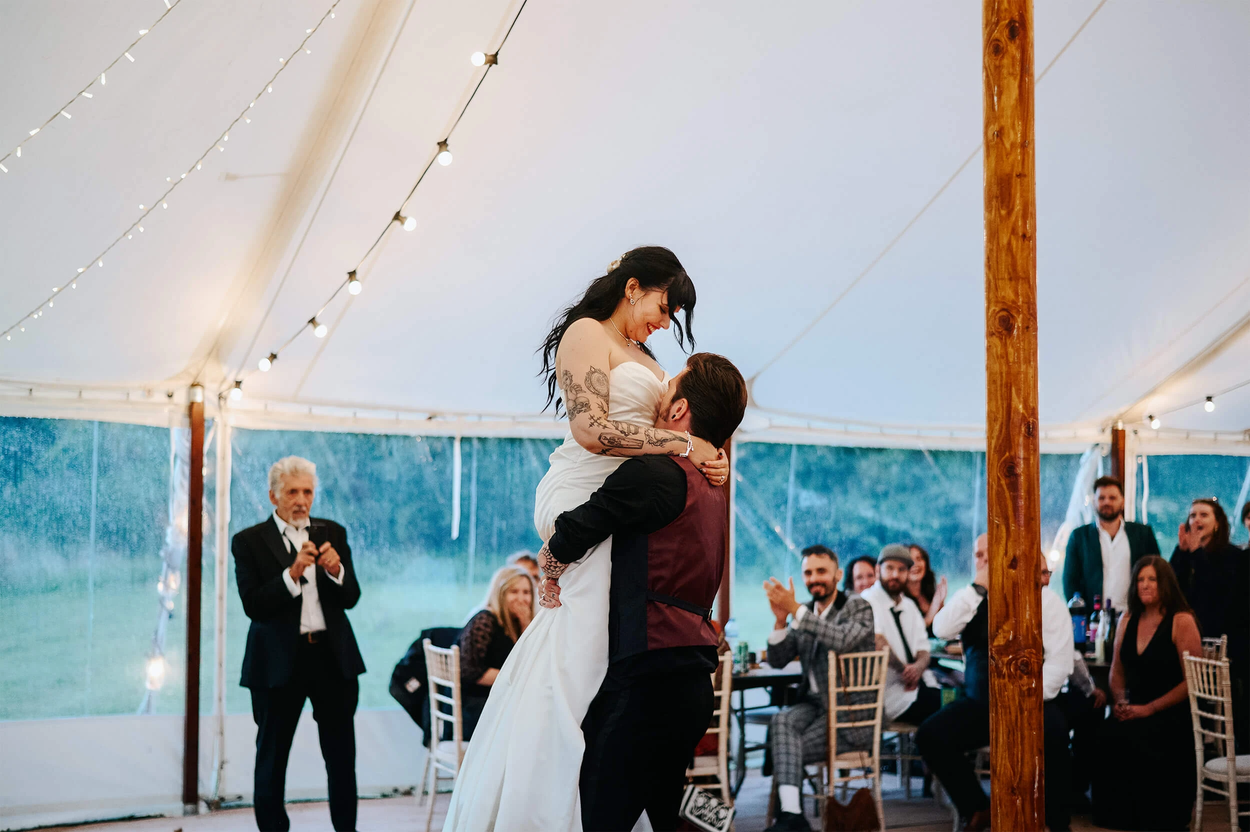 Boho_Gothic_Romantic_Relaxed_Alternative_Wedding_Photographer_In_Suffolk_Kezia_Tan