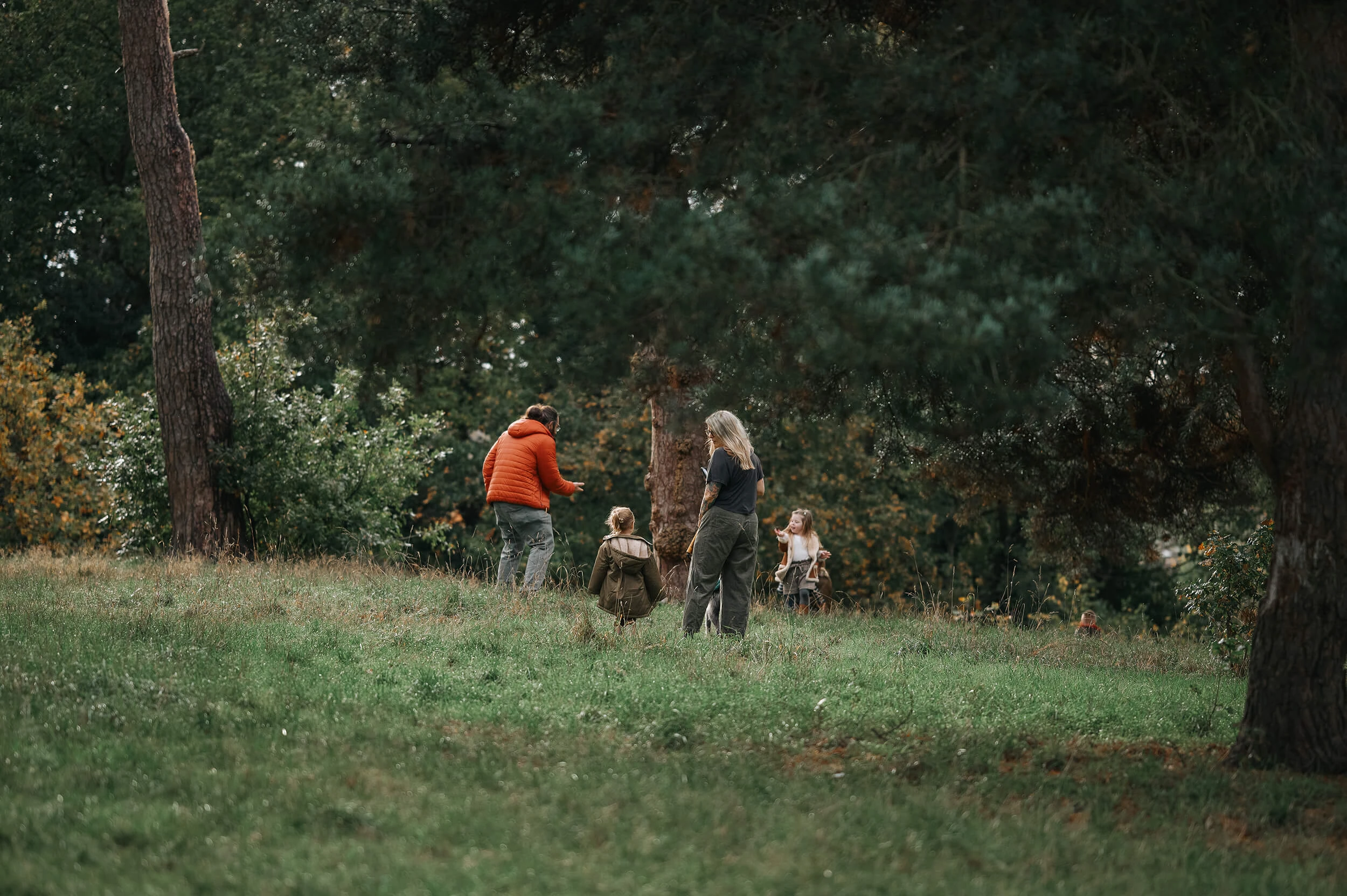 family photo shoot outdoors in surrey