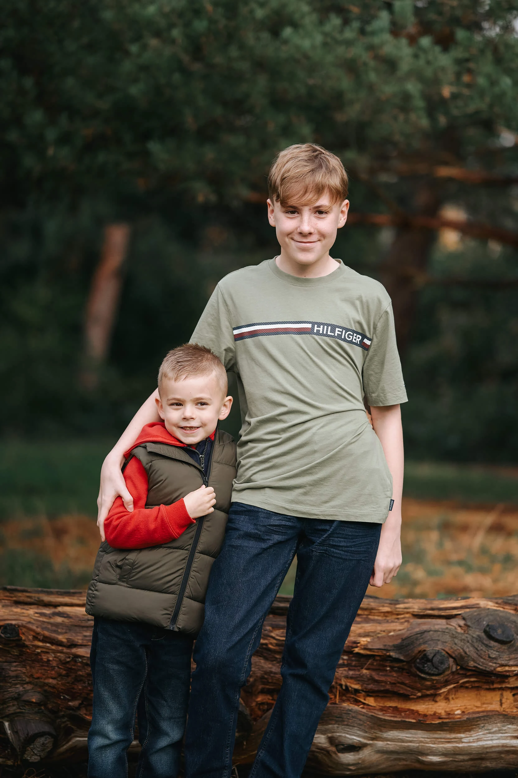 family photo shoot outdoors in surrey