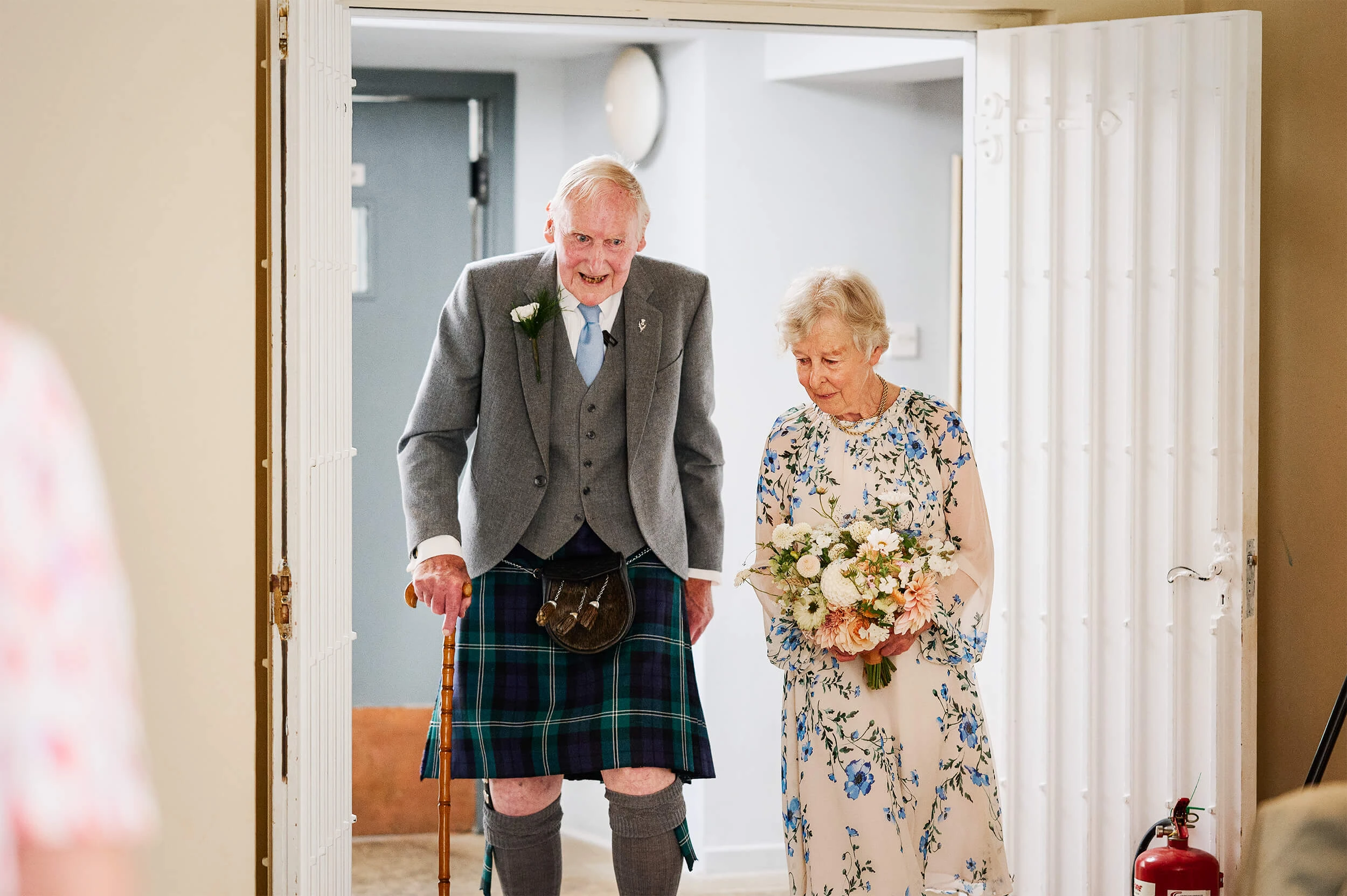 female-wedding-photographer-london-editorial-documentary