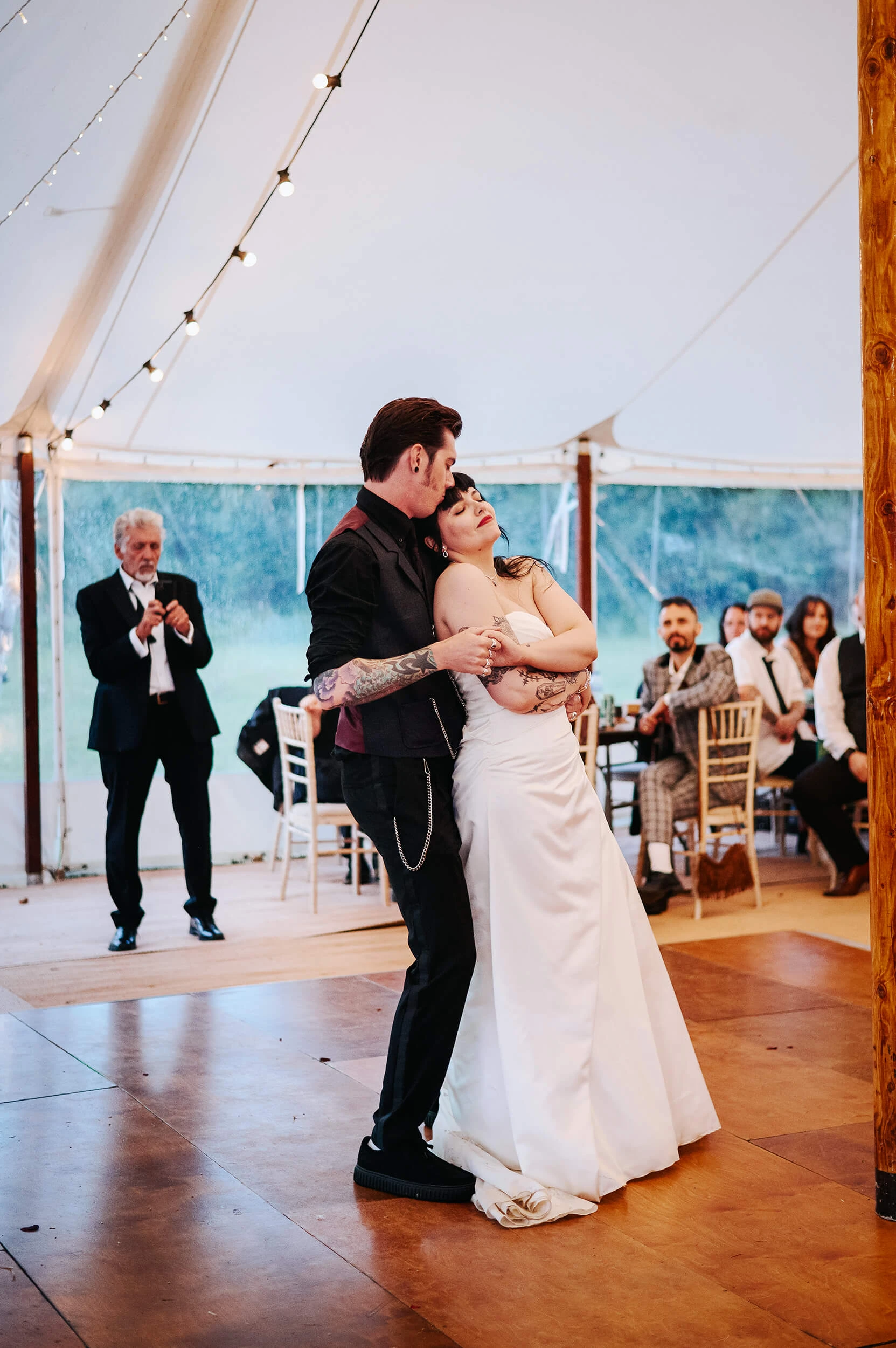 First_Dance_Wedding_Photographer_In_Suffolk_Kezia_Tan
