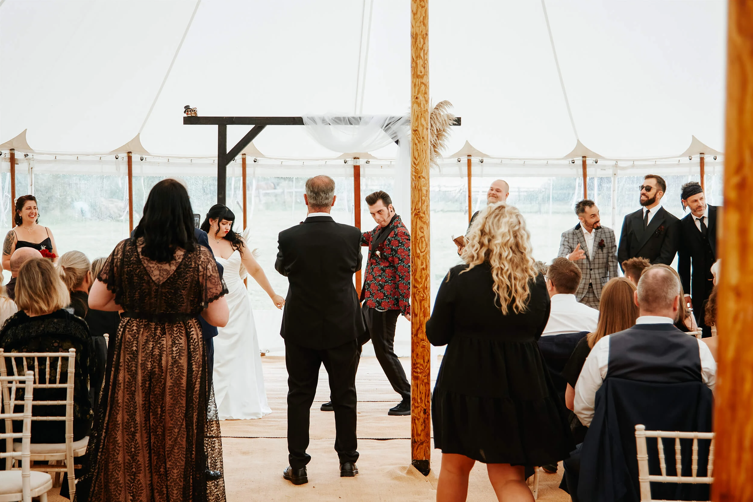 Boho_Gothic_Romantic_Relaxed_Alternative_Wedding_Photographer_In_Suffolk_Kezia_Tan