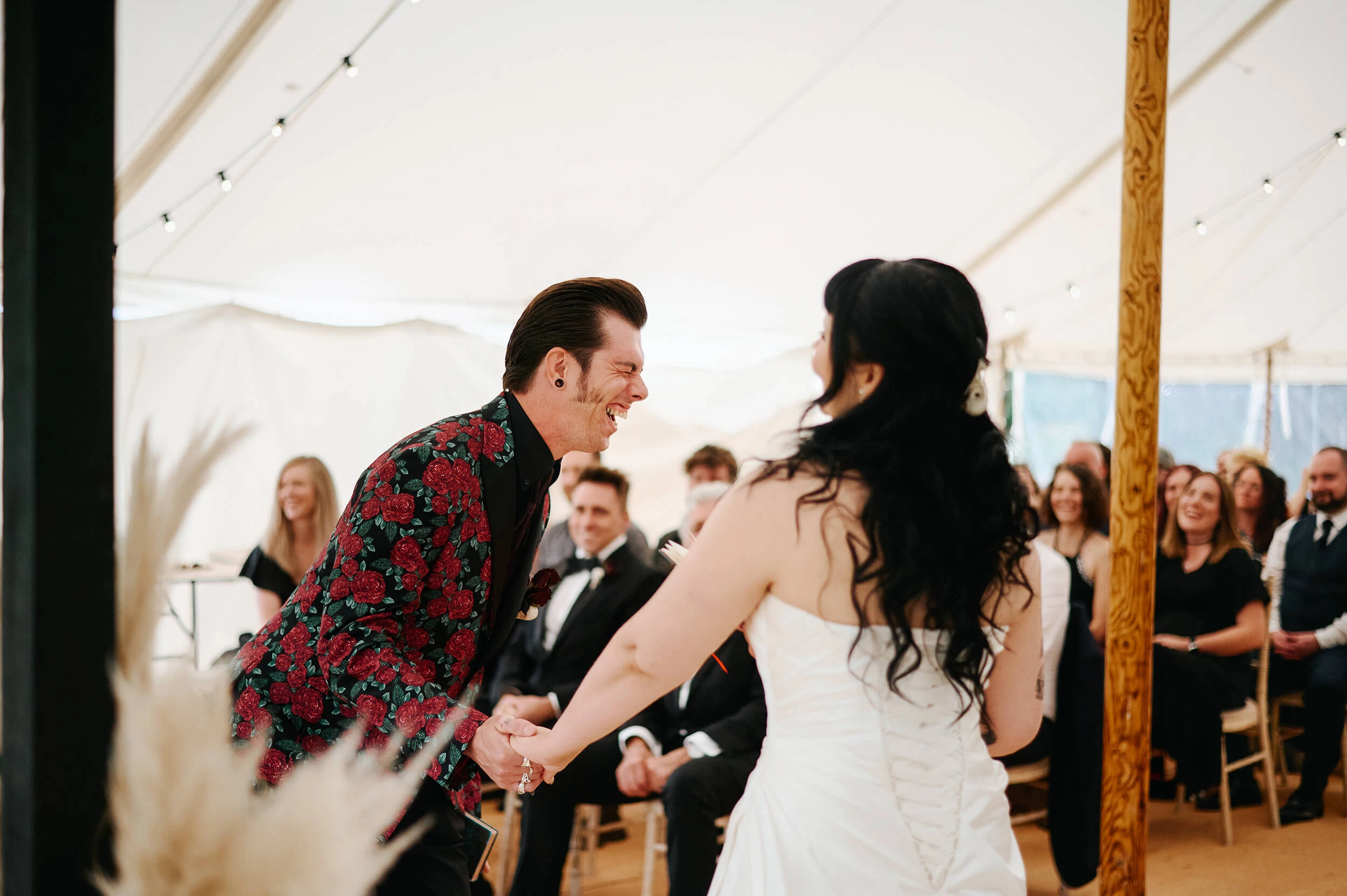 Boho_Gothic_Romantic_Relaxed_Alternative_Wedding_Photographer_In_Suffolk_Kezia_Tan