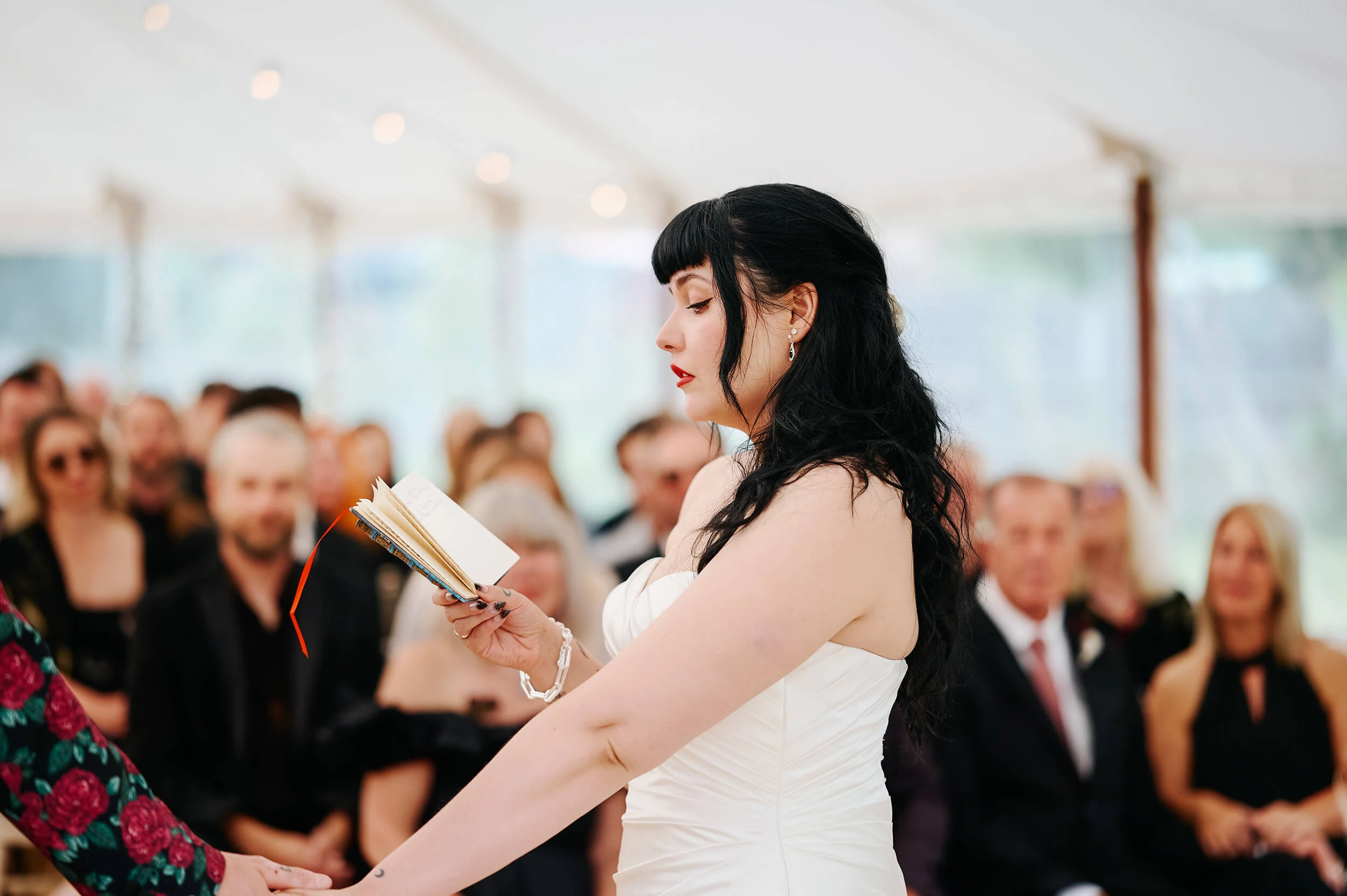 Boho_Gothic_Romantic_Relaxed_Alternative_Wedding_Photographer_In_Suffolk_Kezia_Tan
