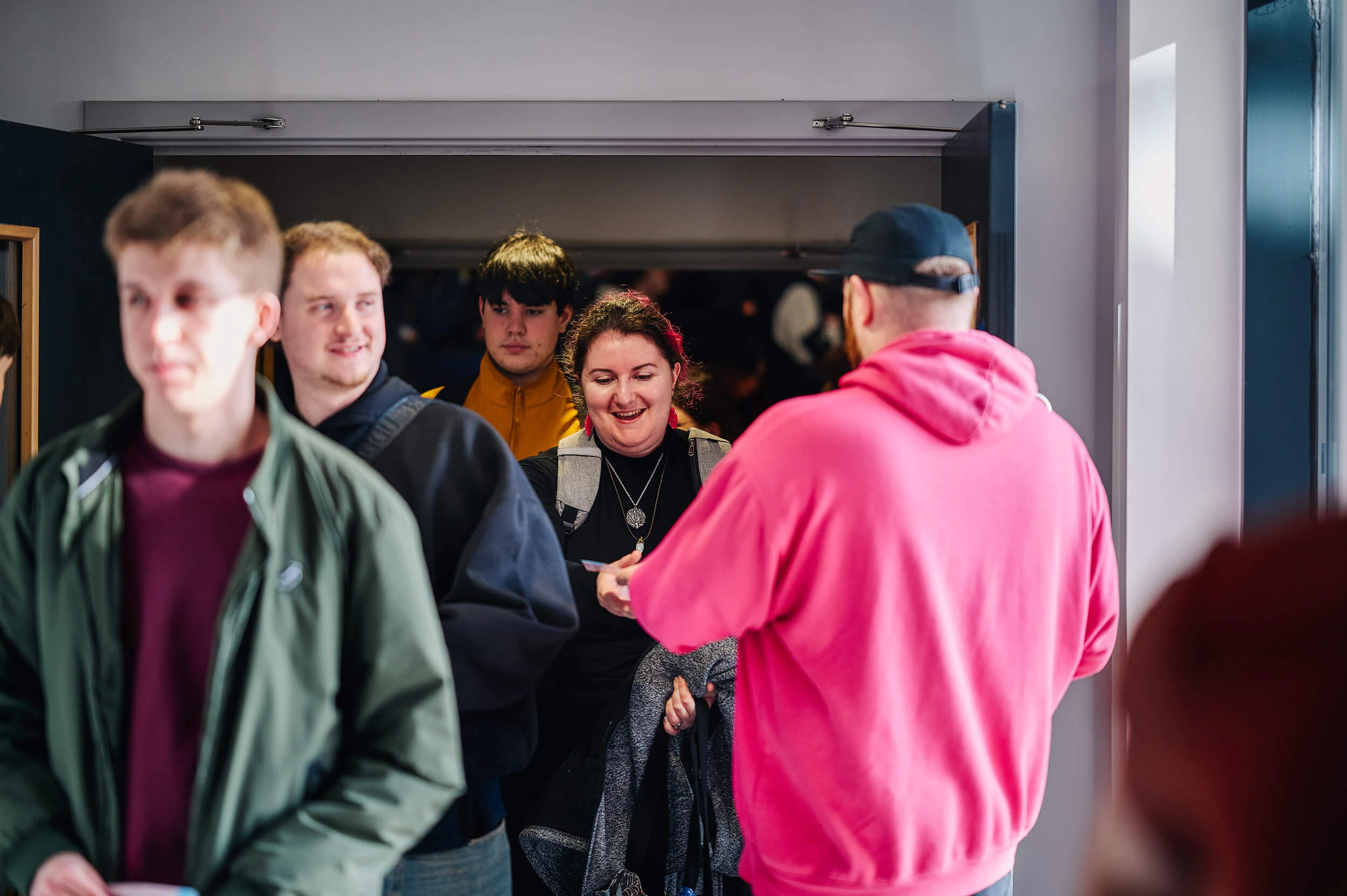 gaming-event-photographer-in-suffolk-kezia-tan