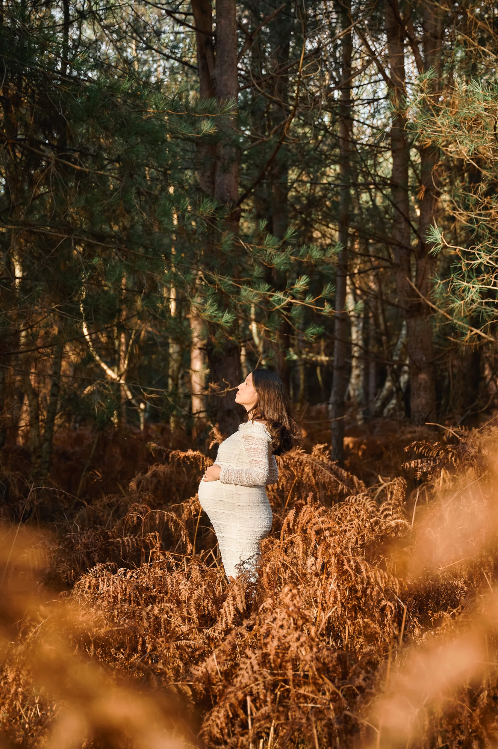 maternity photo shoot outdoors