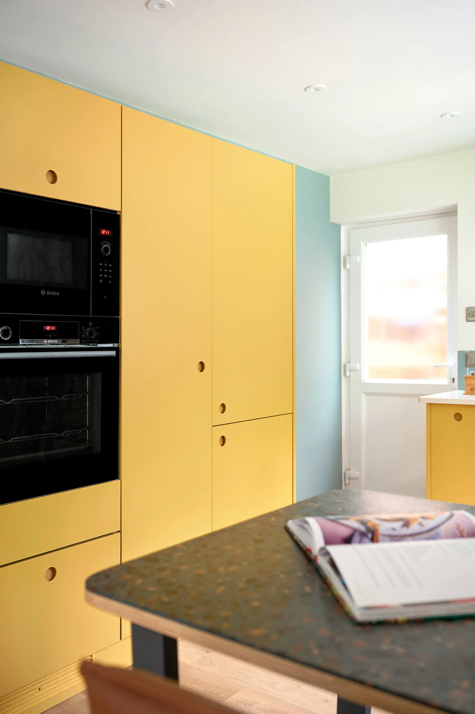 modern-kitchen-interior-design-photographer-in-surrey-london-suffolk-kezia-tan