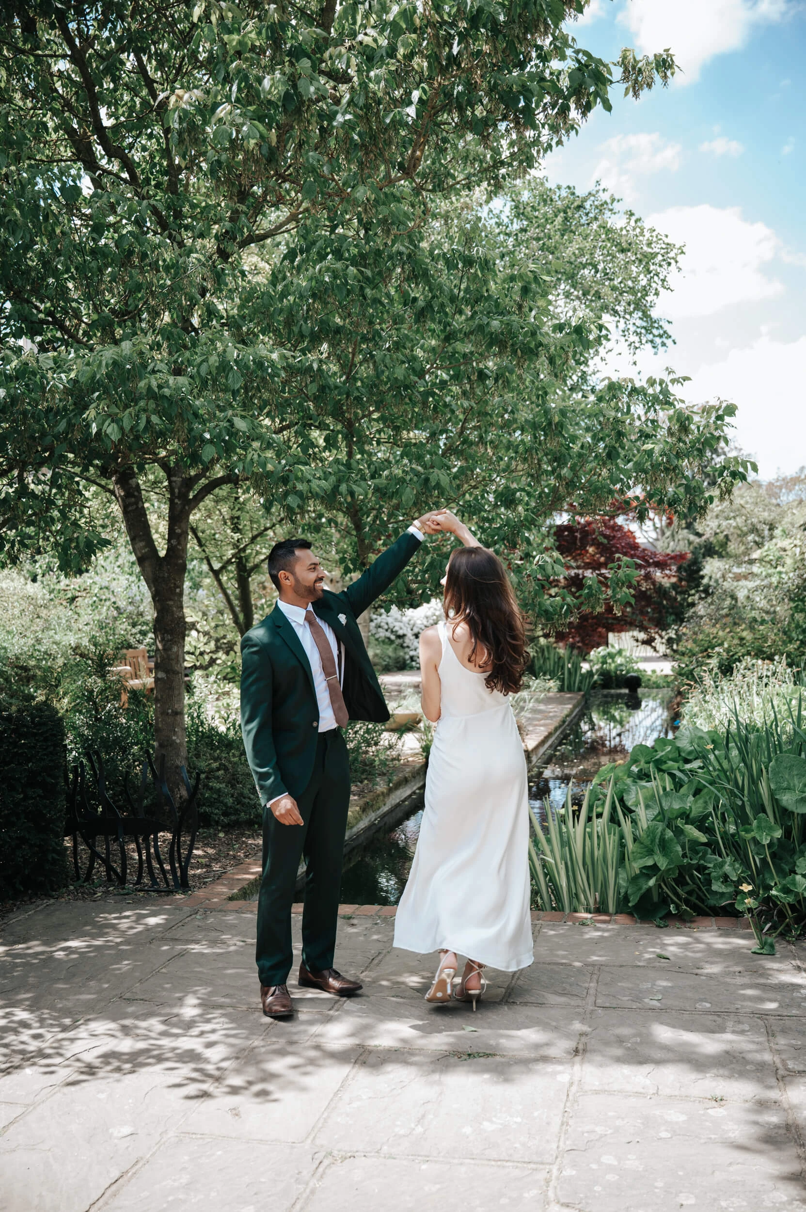 intimate-micro-wedding-bury-st-edmunds-registry-office-suffolk