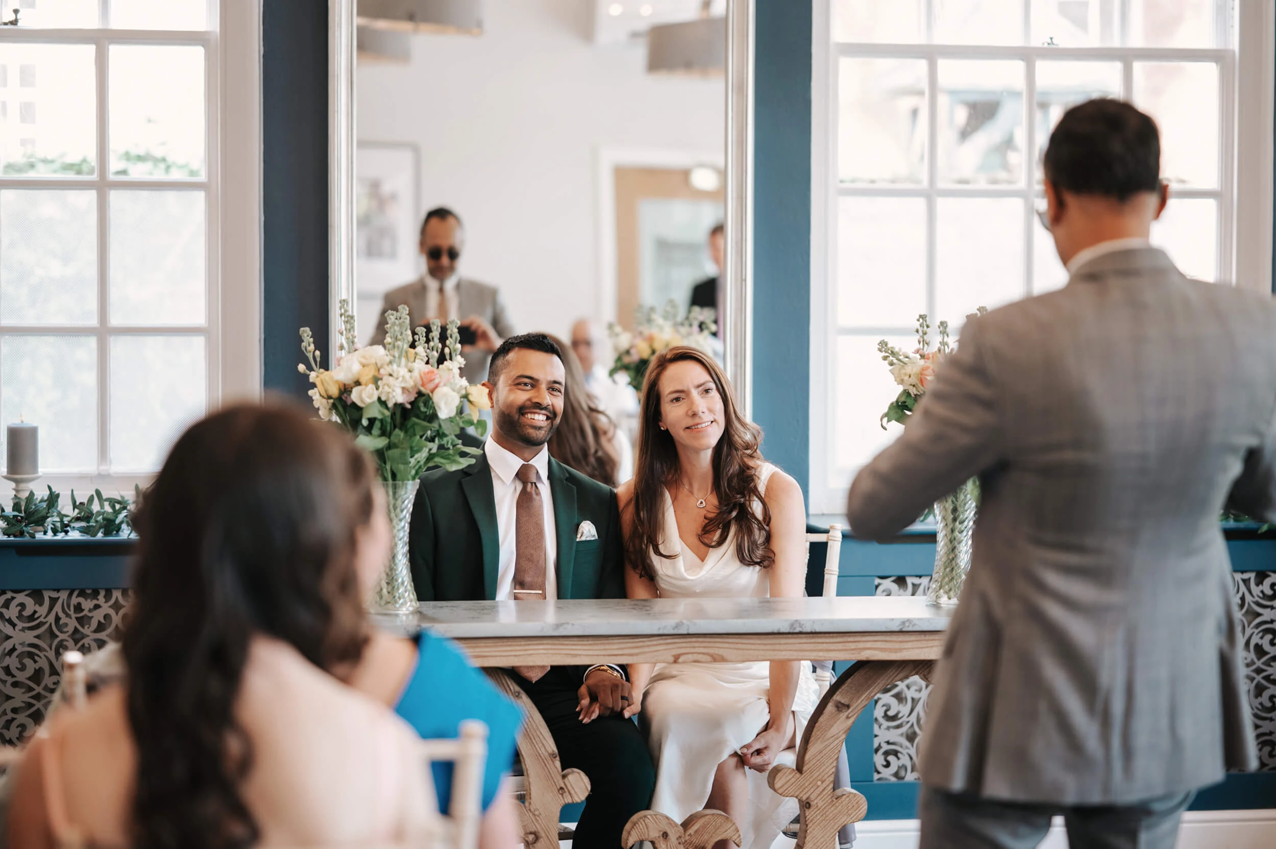 intimate-micro-wedding-bury-st-edmunds-registry-office-suffolk