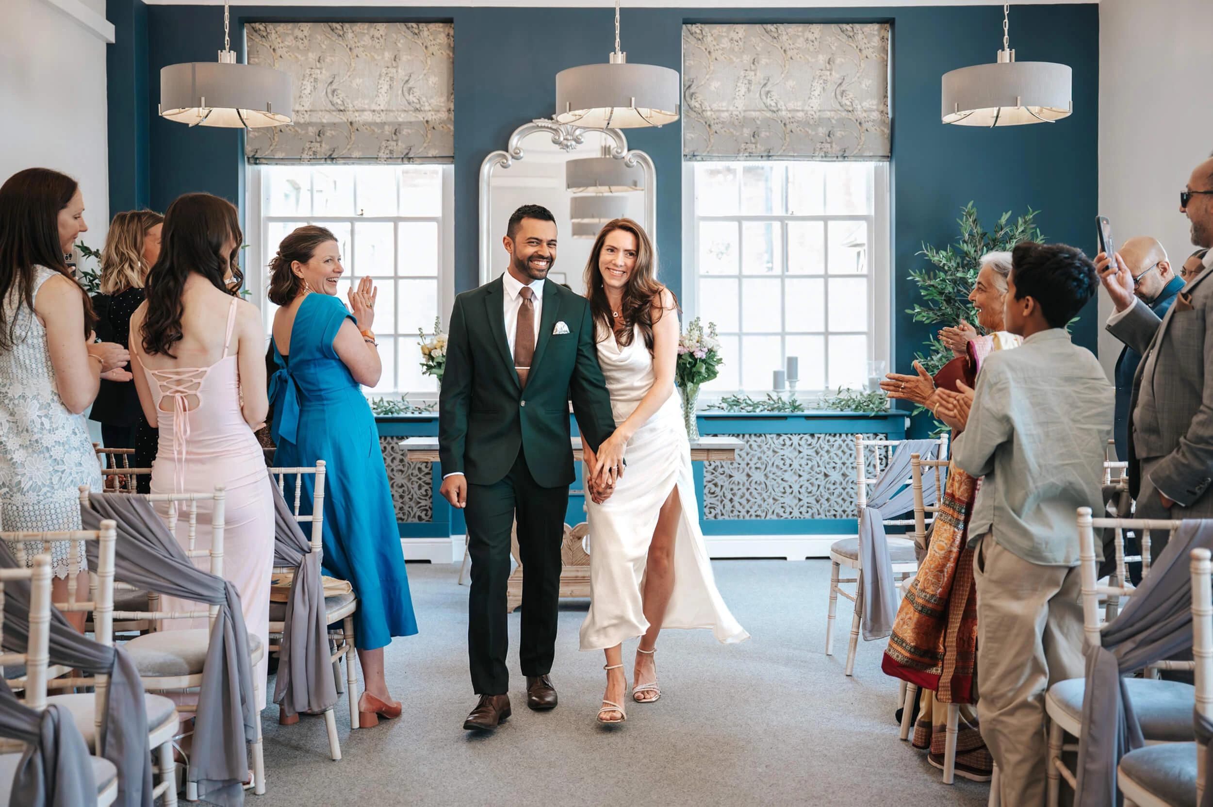 intimate-micro-wedding-bury-st-edmunds-registry-office-suffolk