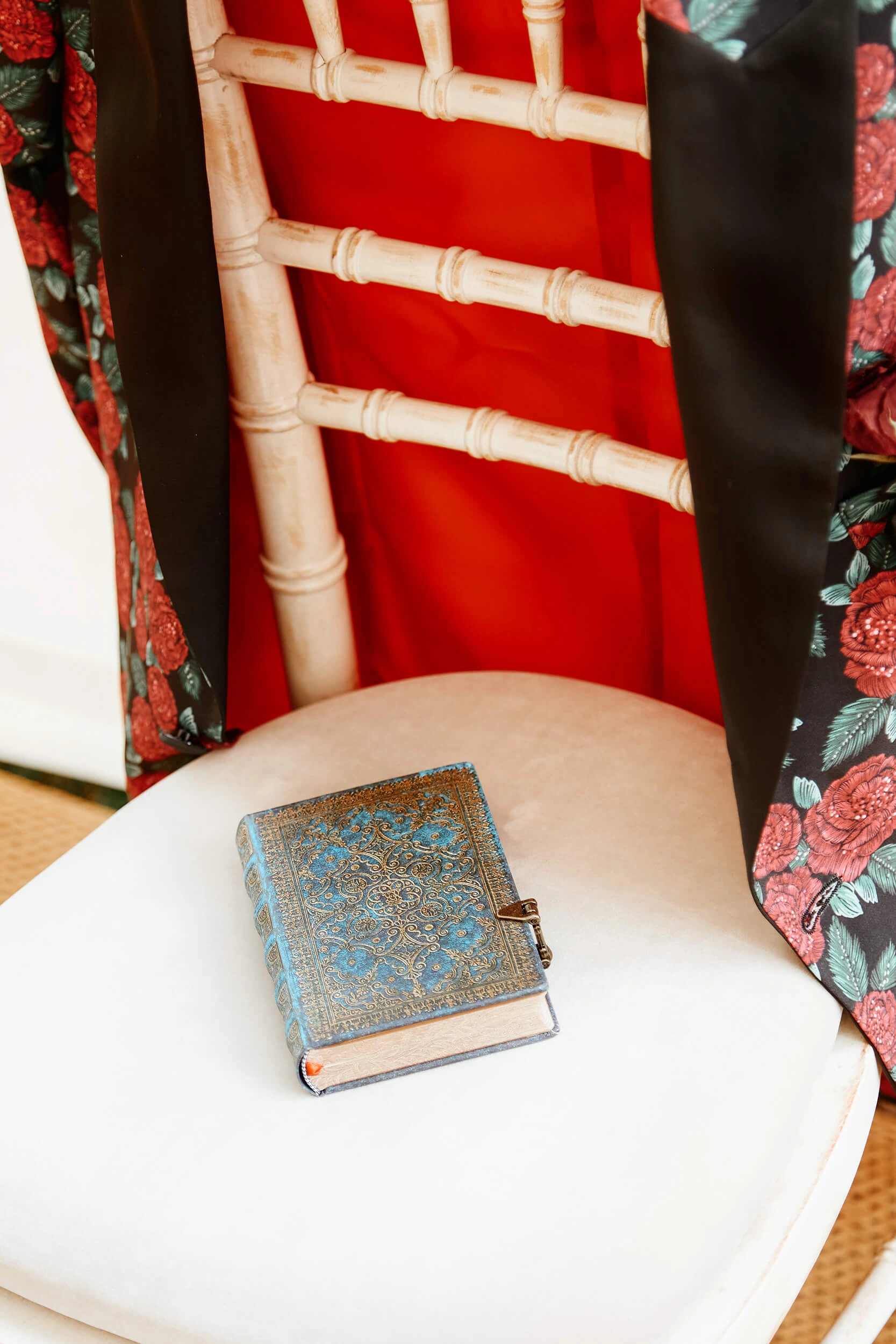 Romantic_Alternative_Relaxed_Wedding_Photographer_In_Suffolk_Kezia_Tan
