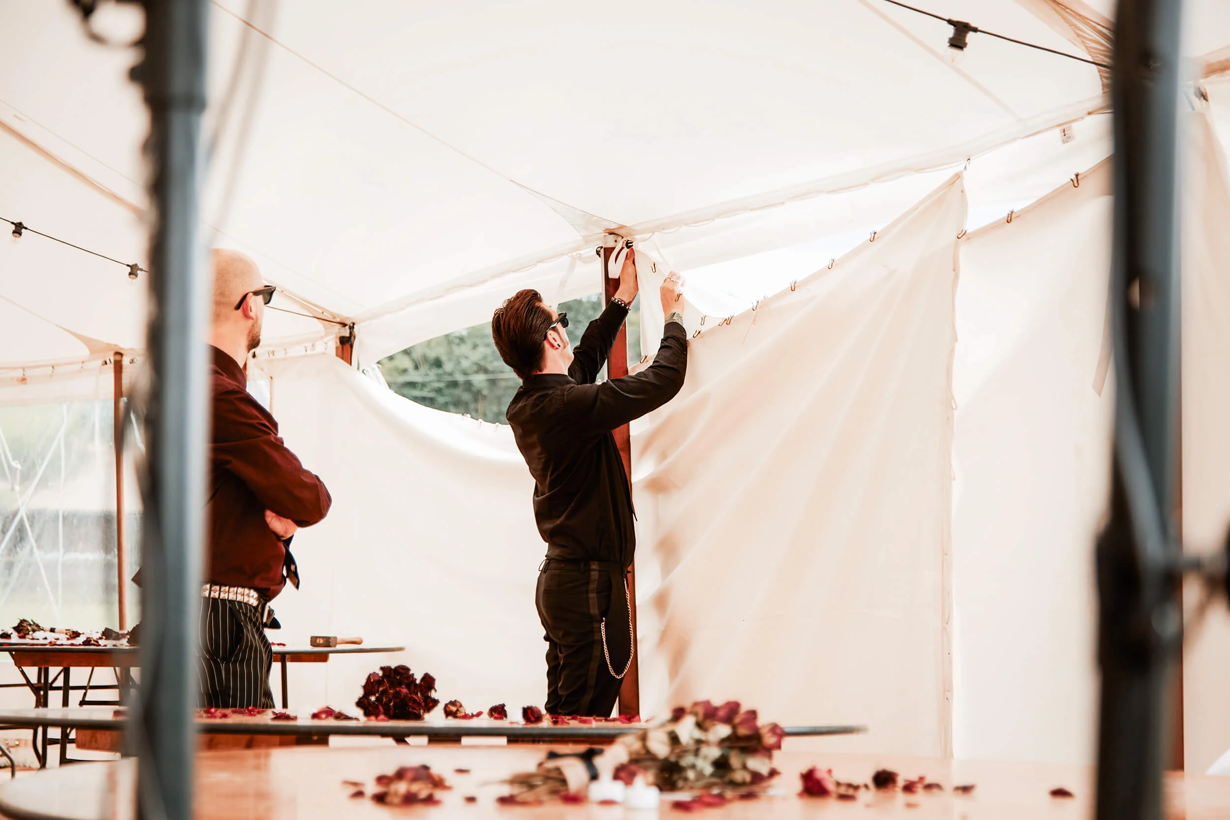 Romantic_Relaxed_Alternative_Wedding_Photographer_In_Suffolk_Kezia_Tan