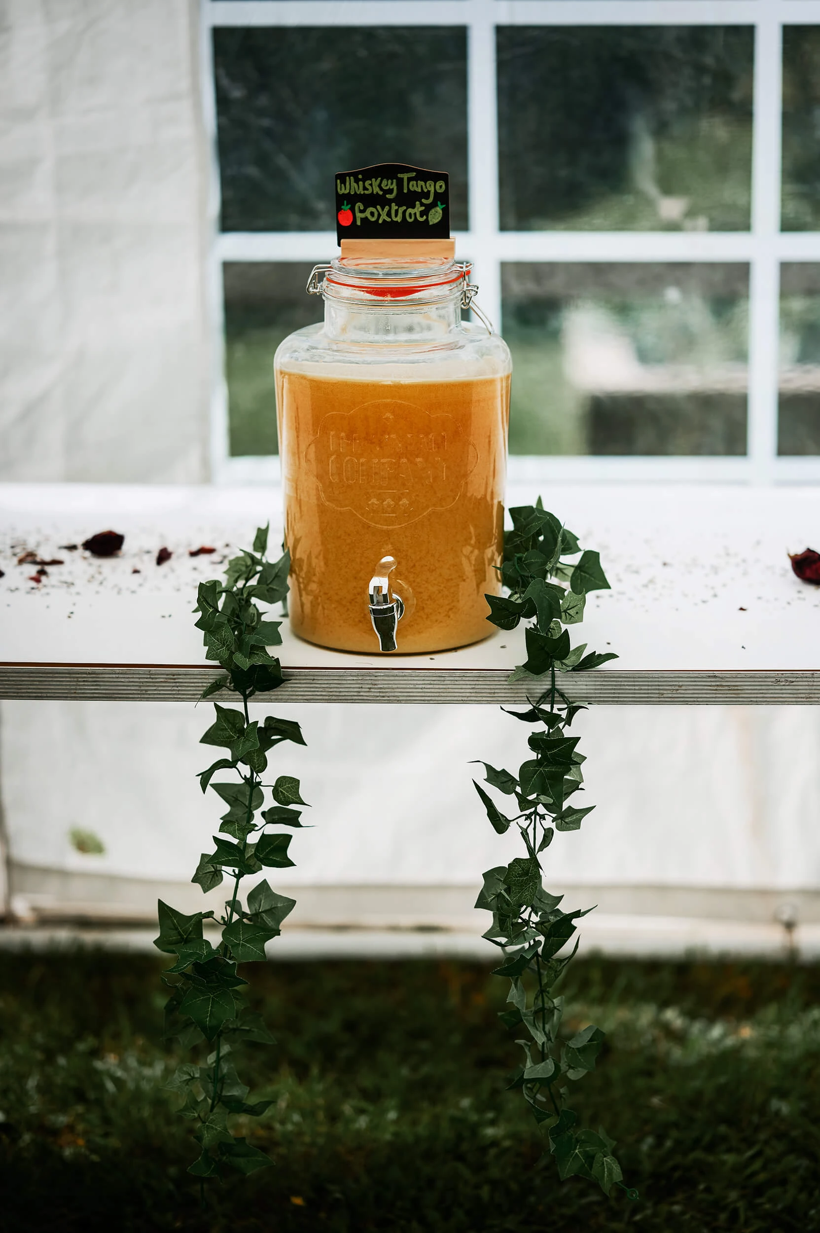 Boho_Gothic_Romantic_Relaxed_Alternative_Wedding_Photographer_In_Suffolk_Kezia_Tan