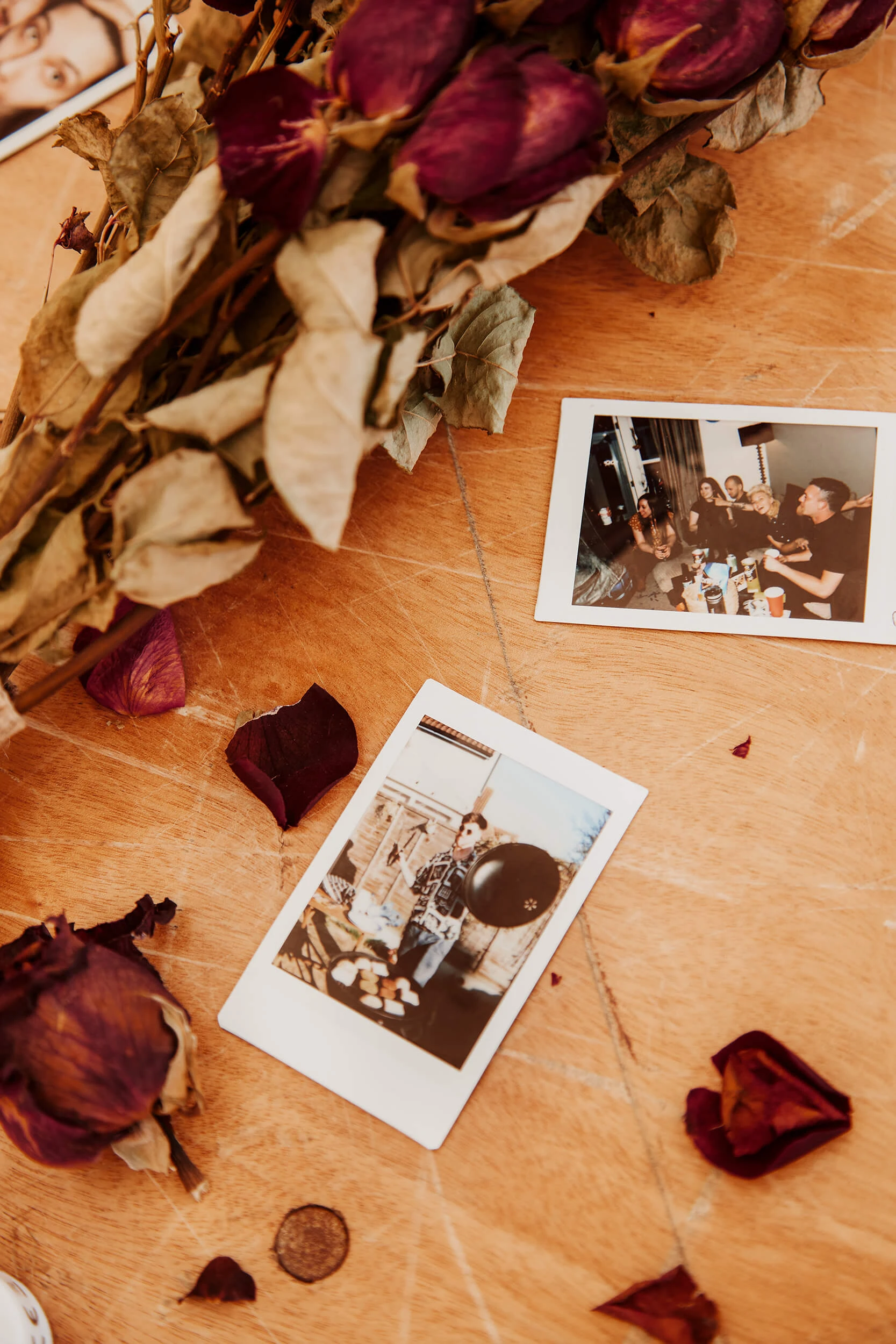 Boho_Gothic_Romantic_Relaxed_Alternative_Wedding_Photographer_In_Suffolk_Kezia_Tan