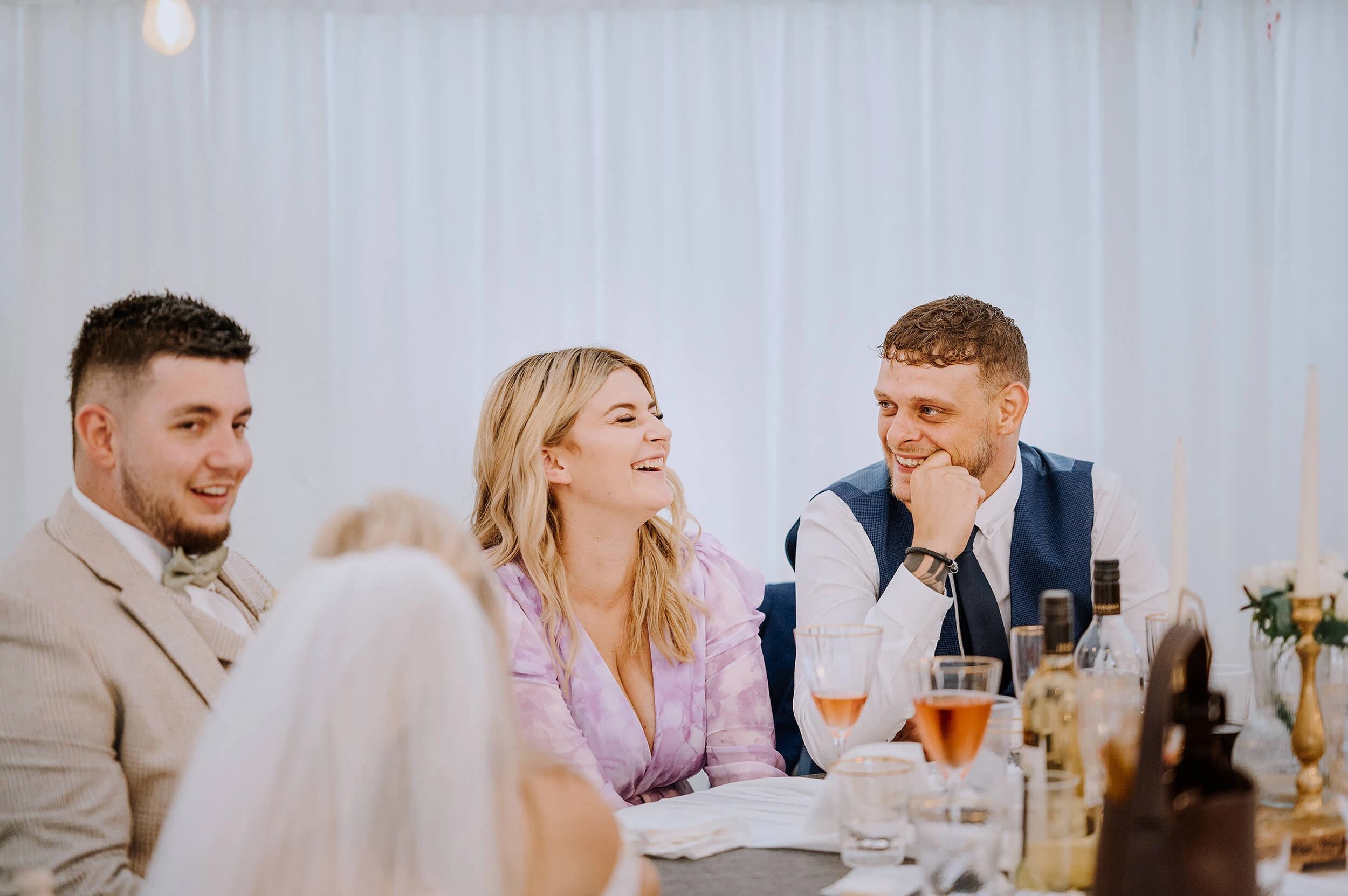 alternative-countryside-barn-wedding-in-suffolk-photograhper-