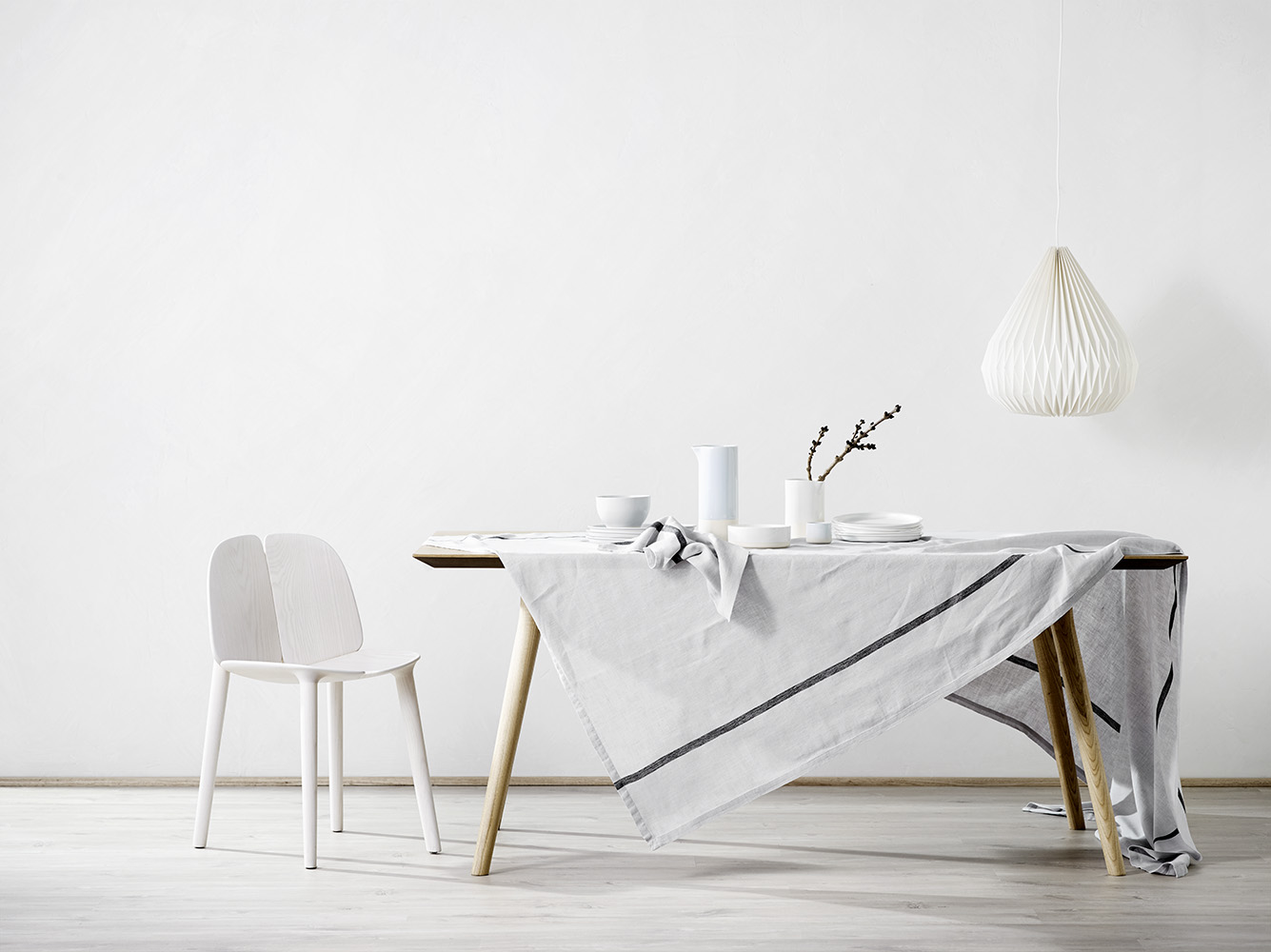 396-ss17-table-15873024865335.jpg