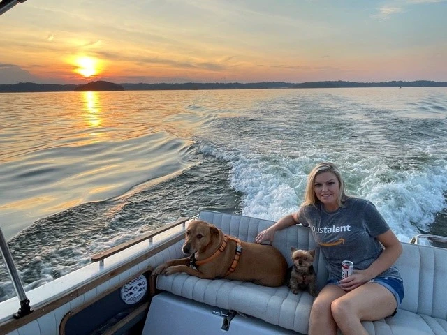 2607-boatdogs2-16873059153257.jpg