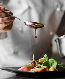 33122927990-image-chef-cuisine-17152472953181.jpg