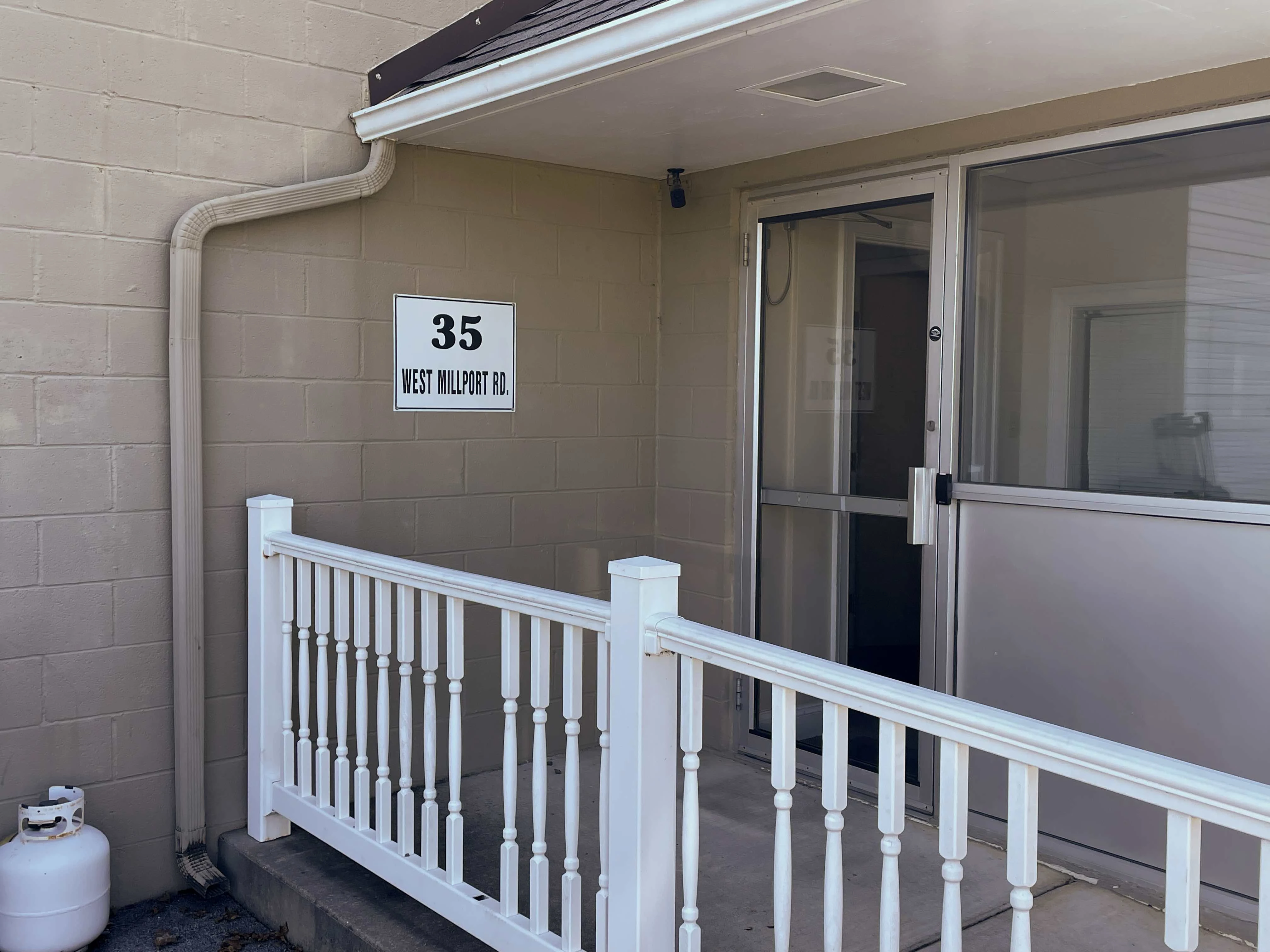 1224-front-door-17283503628403.jpg