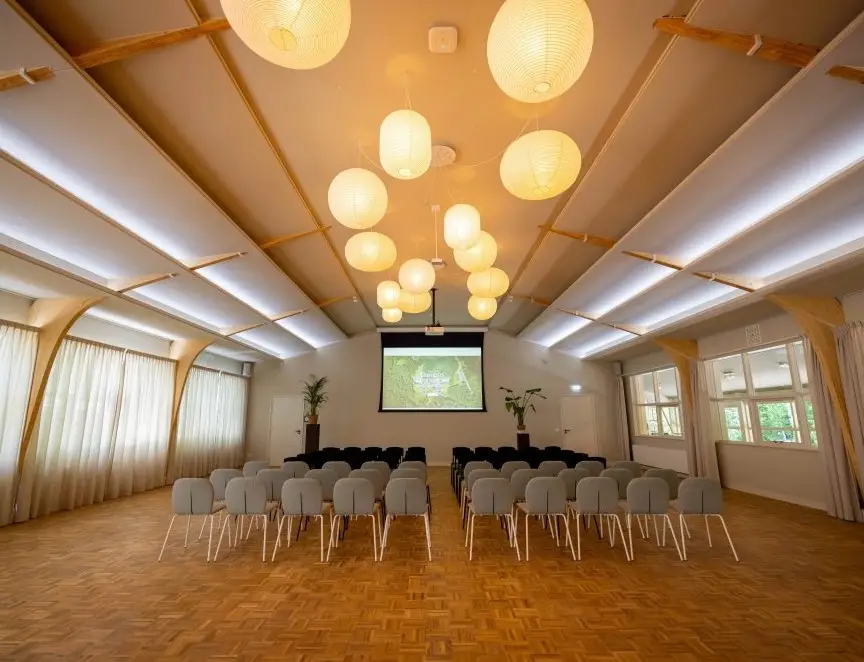 7998646623149-aula-5-1024x683-17867898857054.jpg