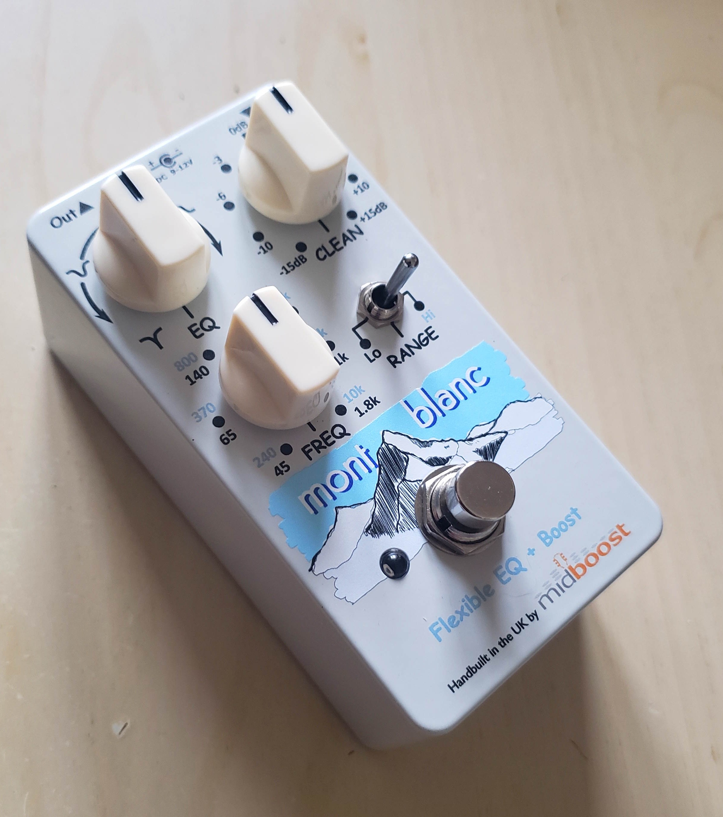 Midboost EQ plus Boost Pedal Midboost