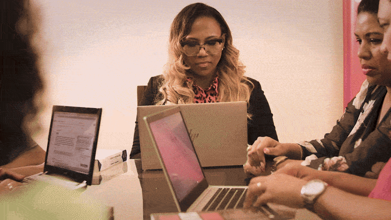 1307-cdcf6c51ab62144e6c4636be243ebbc769e377mv2-ezgifcom-optimize-17894785171556.gif