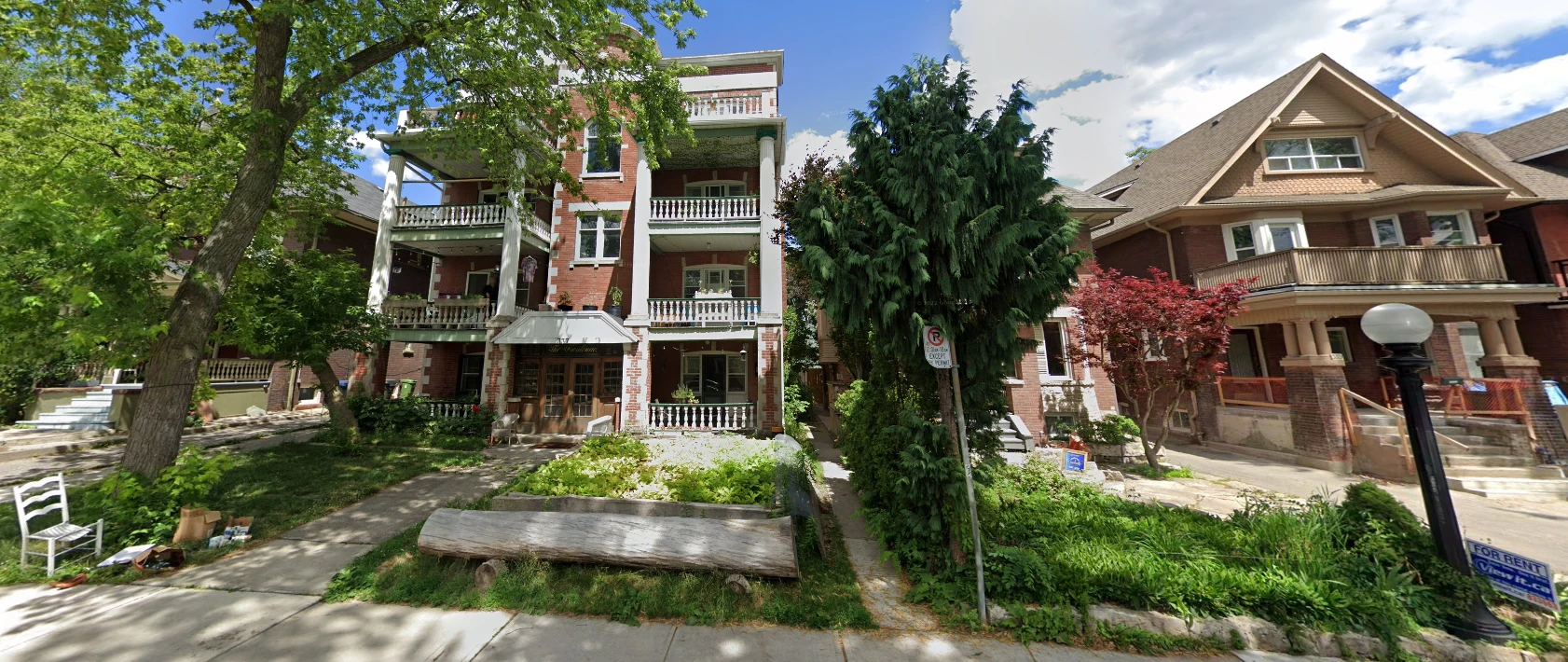 Sixplexes are good. Let's have more of them.