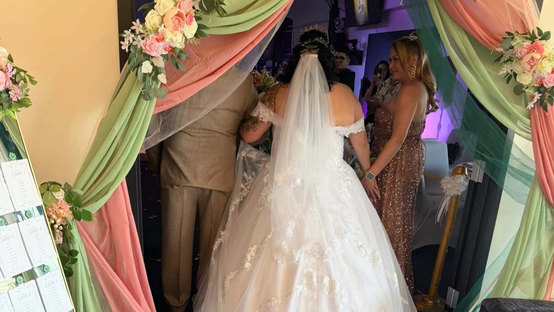 351-wedding3-17758505141308.jpg