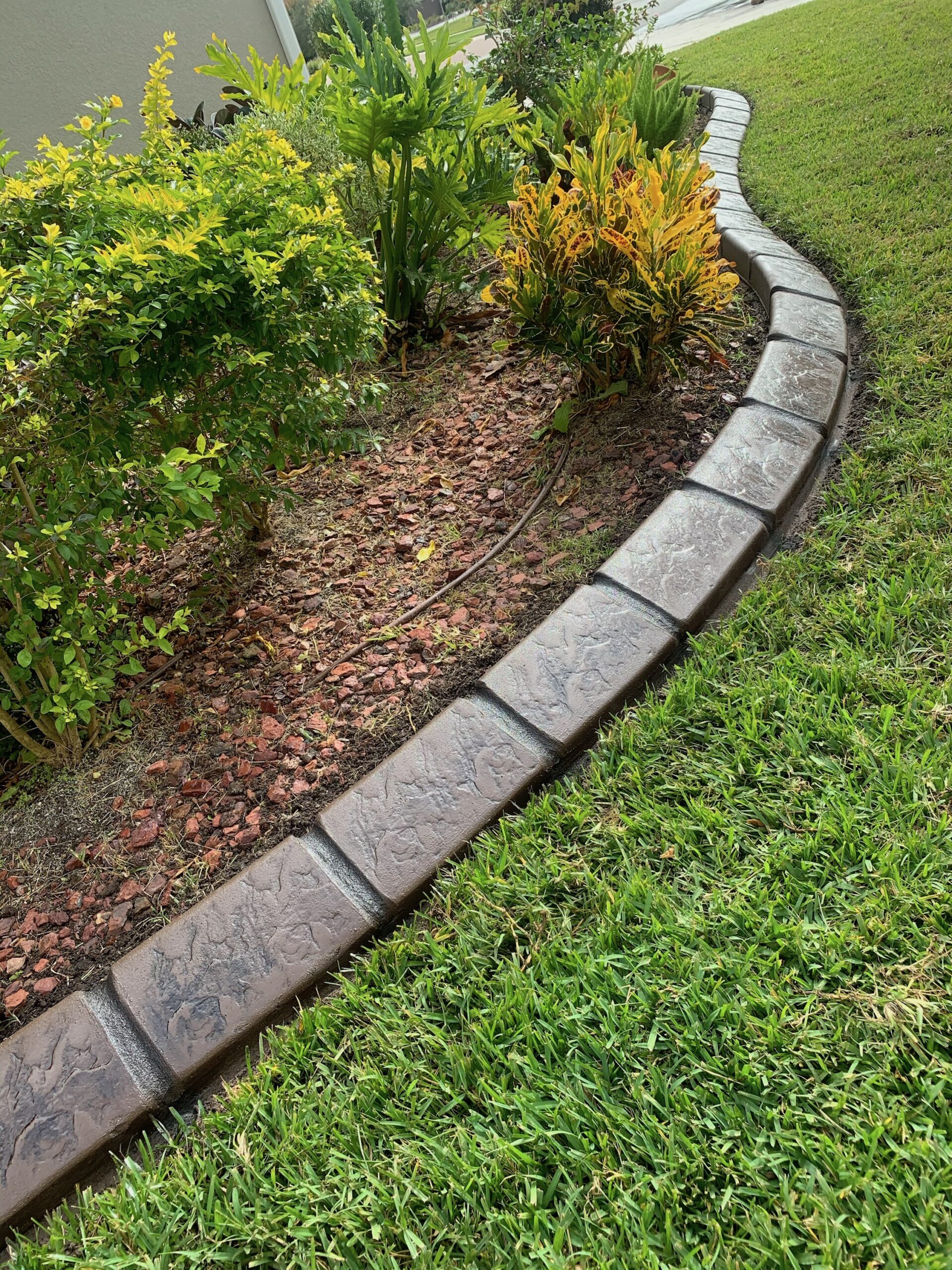 Landscape Curbing