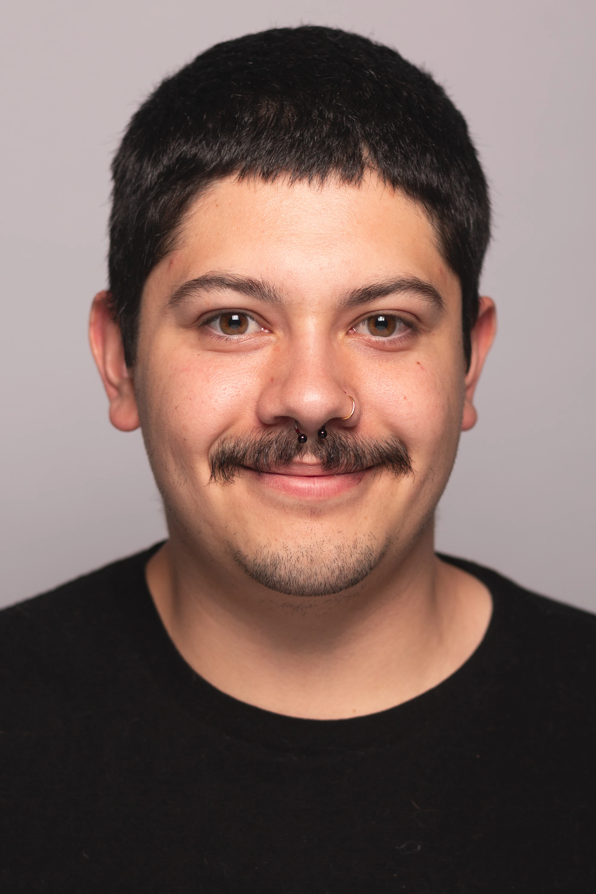 1722-bustamanteeliheadshot-17461124664827.jpg