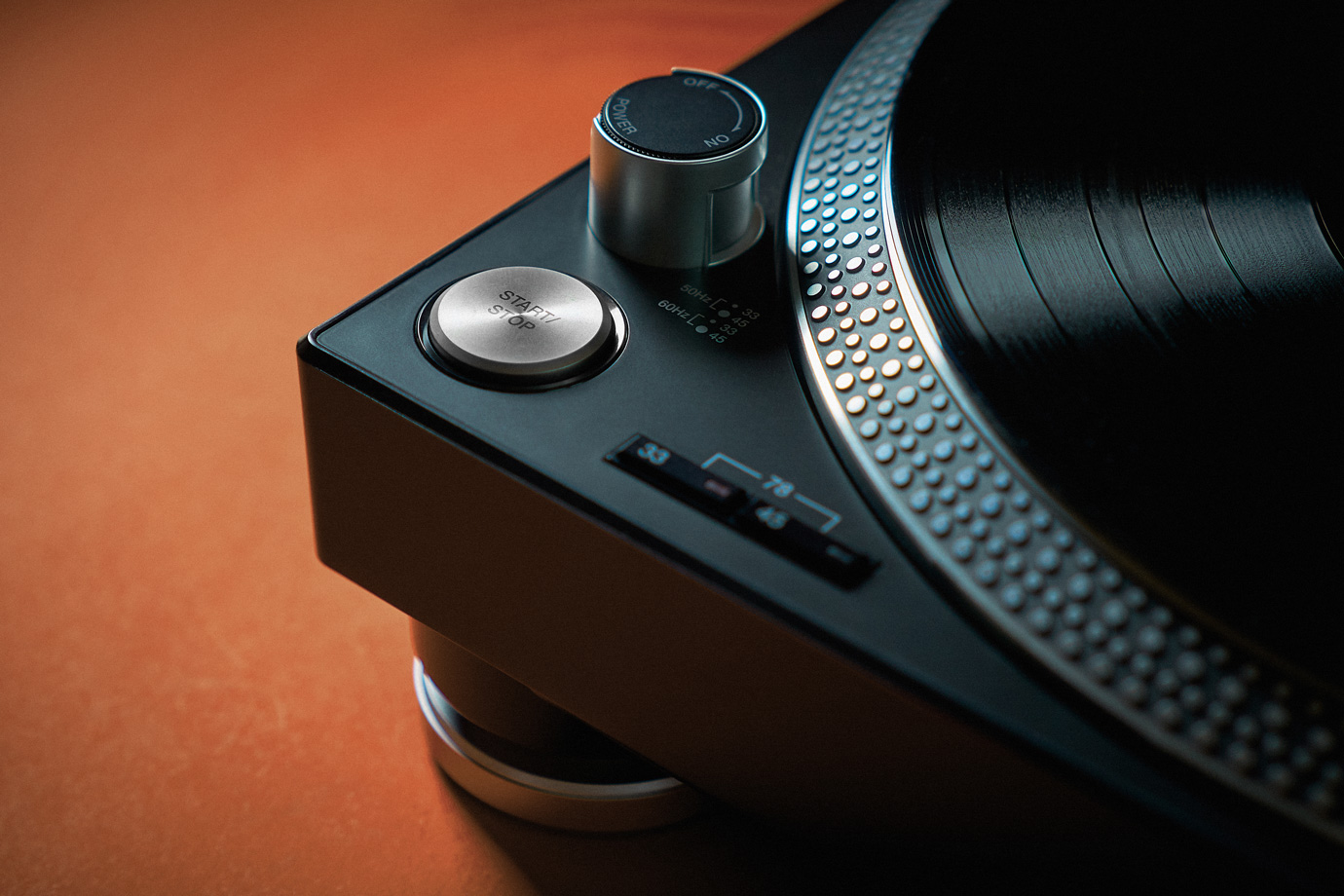 TURNTABLES 290-shutterstock1026239482-160405836296.jpg