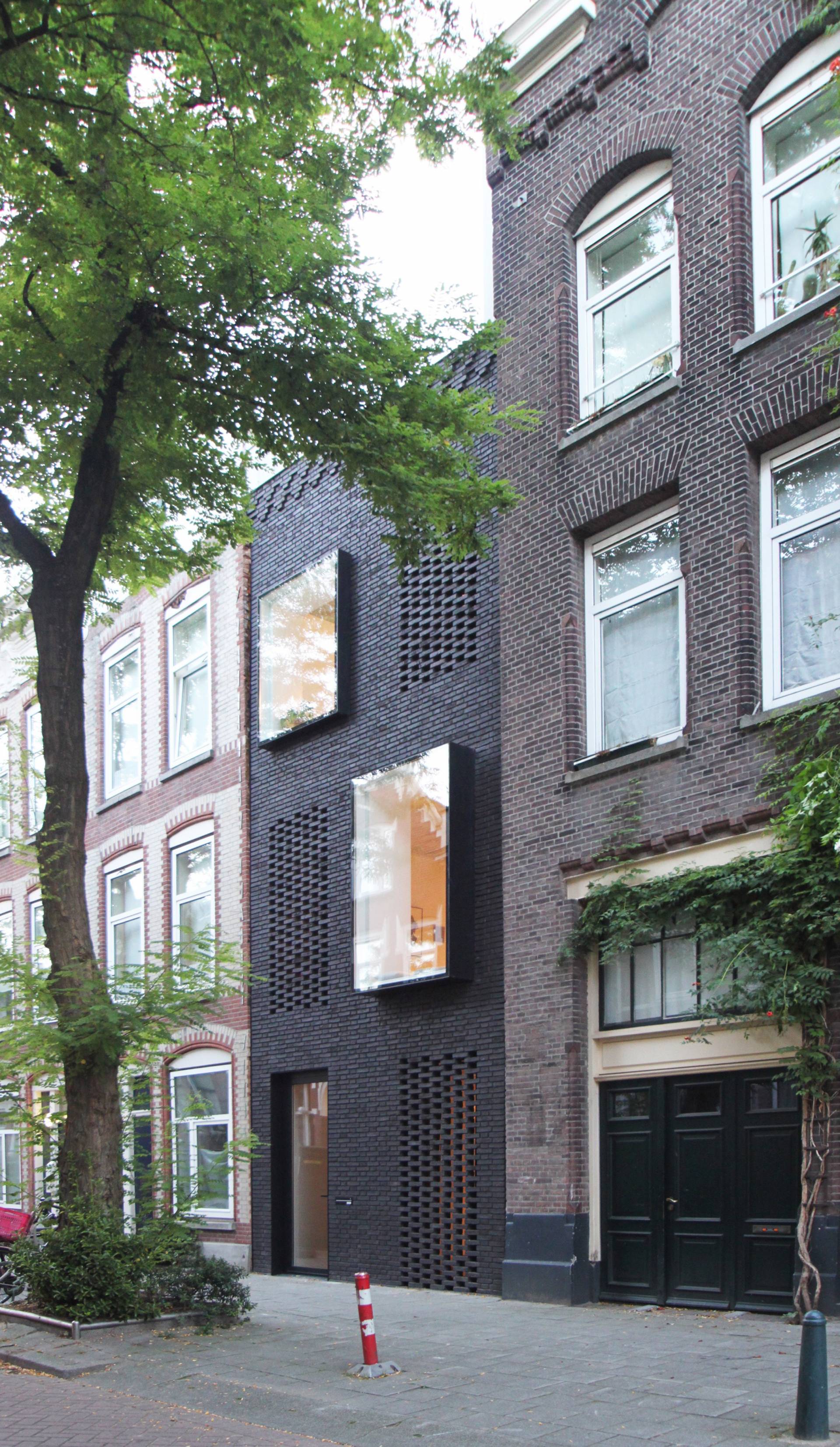 127-skinny-house-gwendolyn-huisman-architecture-residential-rotterdam2364col2.jpg
