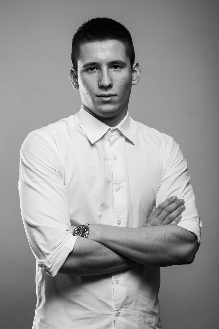 Sam Valdez 485-shutterstock647291554-0.jpg